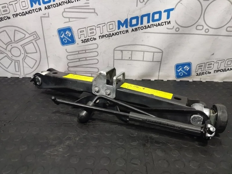 Домкрат Audi A7 8K0011031G 4G CGW