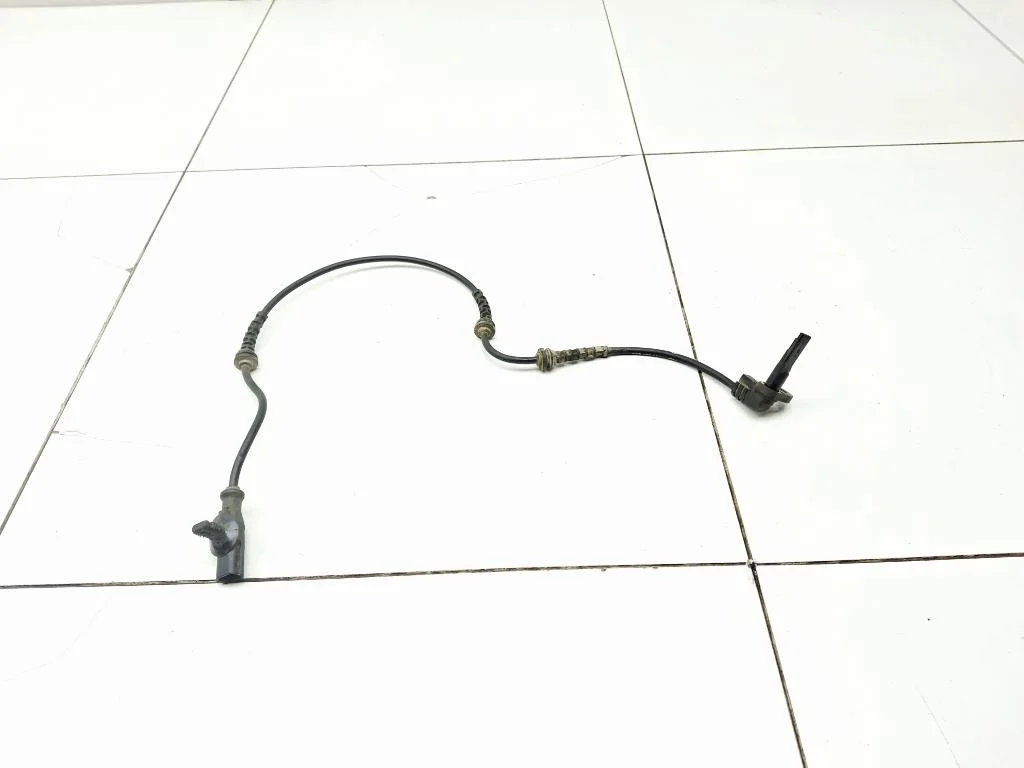 Датчик abs передний Renault Duster 1 2014