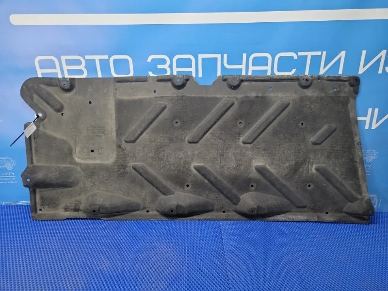 Защита днища кузова правая Mercedes-Benz CLA-class