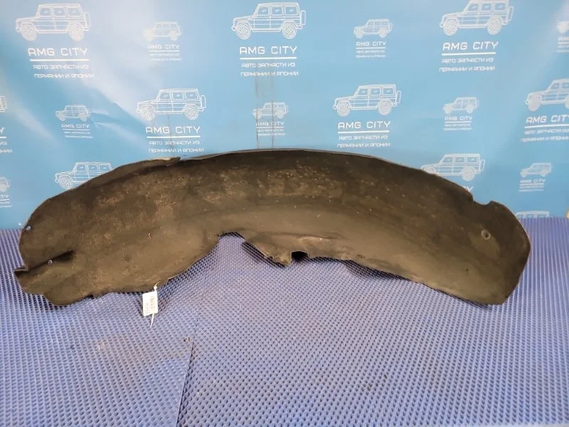 Подкрылок задний правый Mercedes-Benz C-class W203
