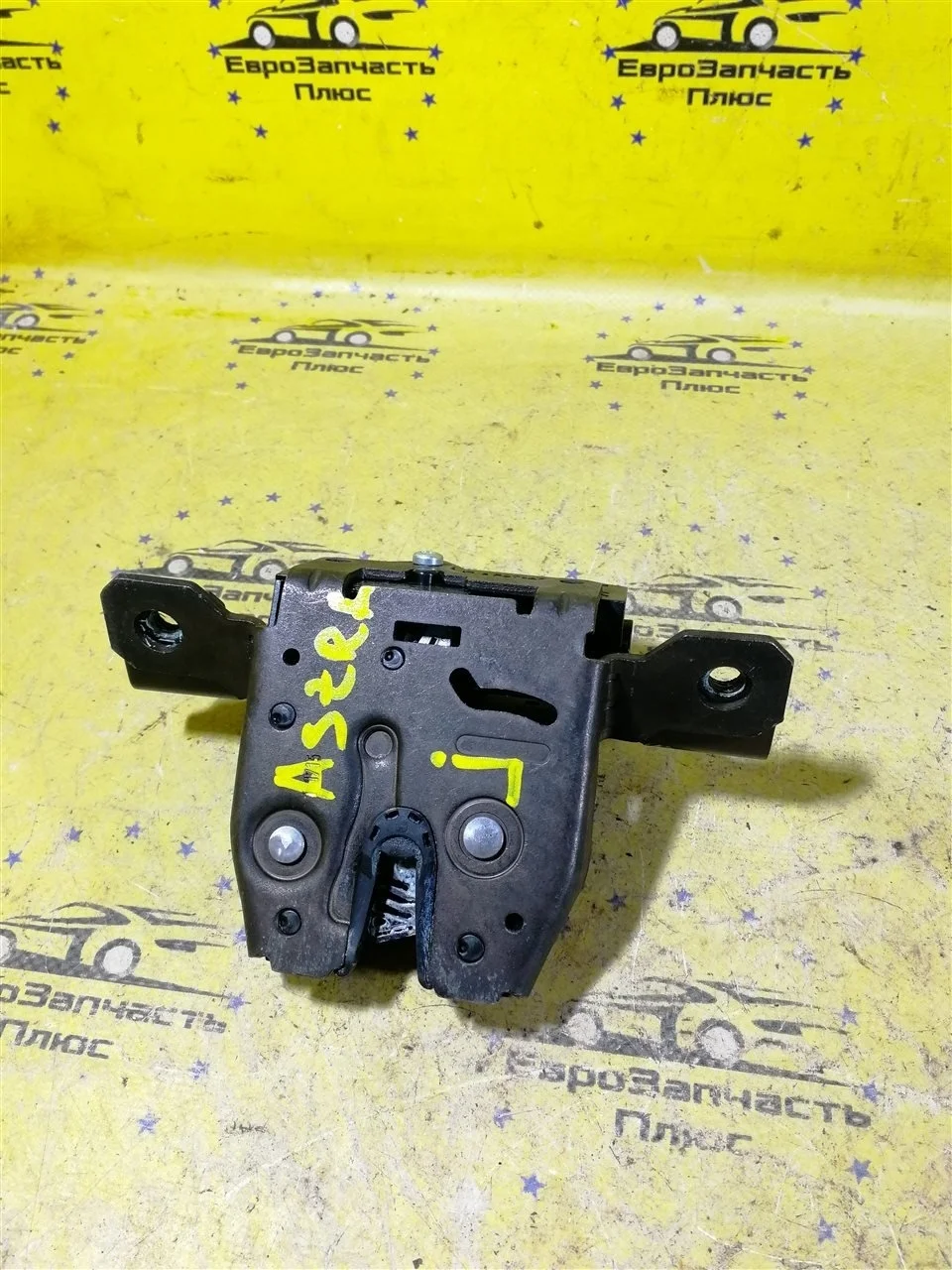 Замок багажника Opel Astra 13587646 J