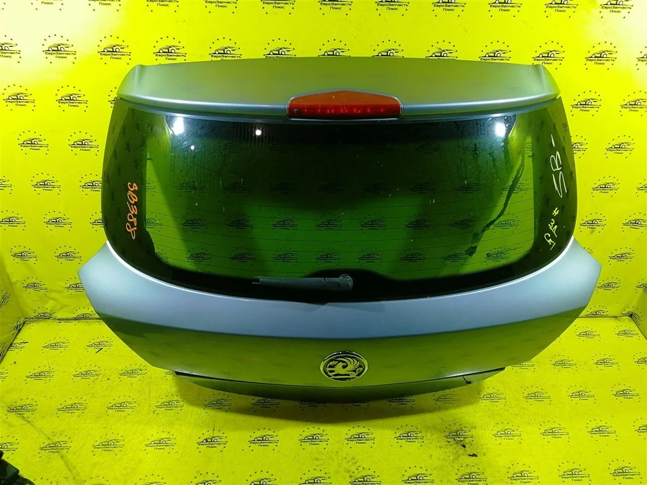 Крышка багажника Opel Astra H GTC 93178817 3D