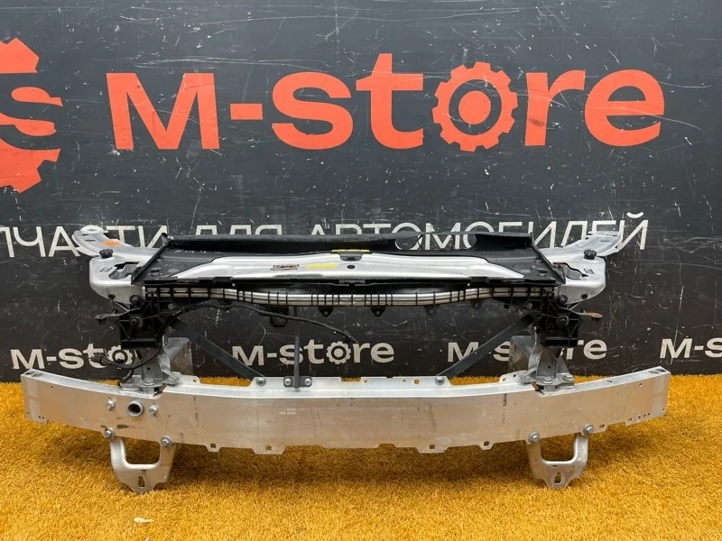 Рамка радиатора Mercedes-Benz C-Class 2014 A2056201734 W205 274.920