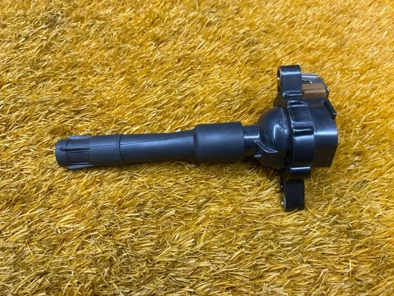 Катушка зажигания BMW 3-Series 2002 1748017 E46 M54B25 (256S5)