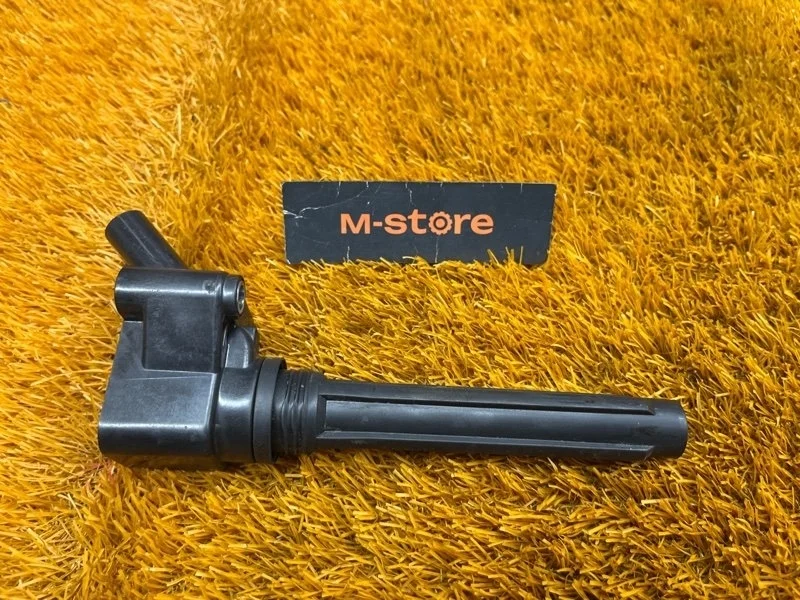 Катушка зажигания Audi A4 2015 06L905110D B9/8W CYR