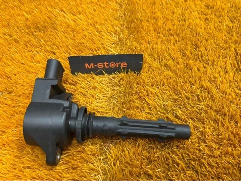 Катушка зажигания Mercedes-Benz E-class 2009 A0001502780 C207 272.961