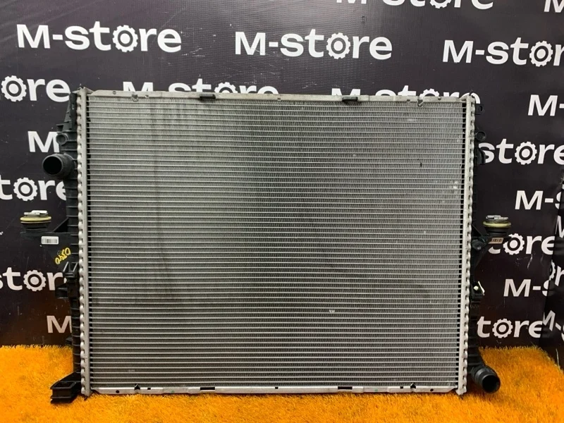 Радиатор ДВС Audi Q7 2008 7L0121253A 4LB BAR