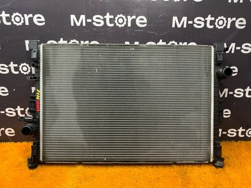 Радиатор ДВС Volvo Xc60 2011 31368082 DZ44 B4204T6