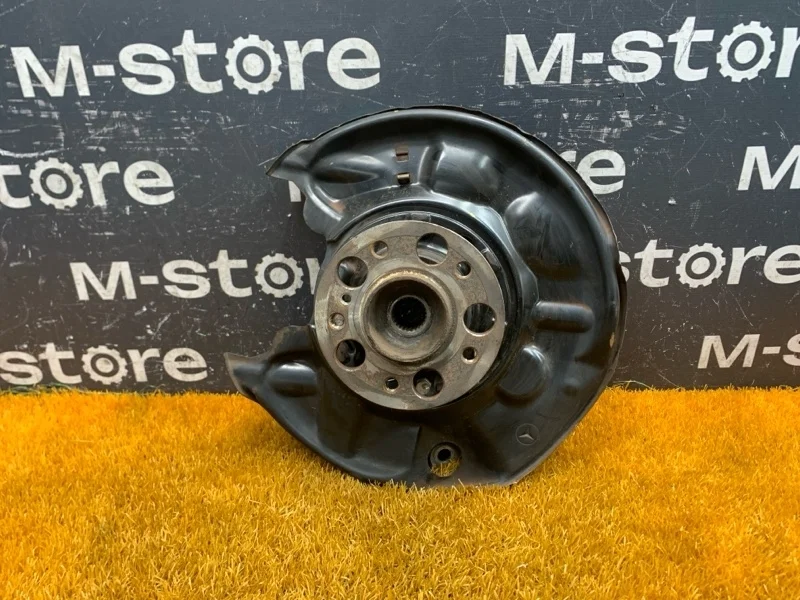 Ступица Mercedes-Benz Clk-Class 2004 A2033504008 C209 112.955, задняя правая