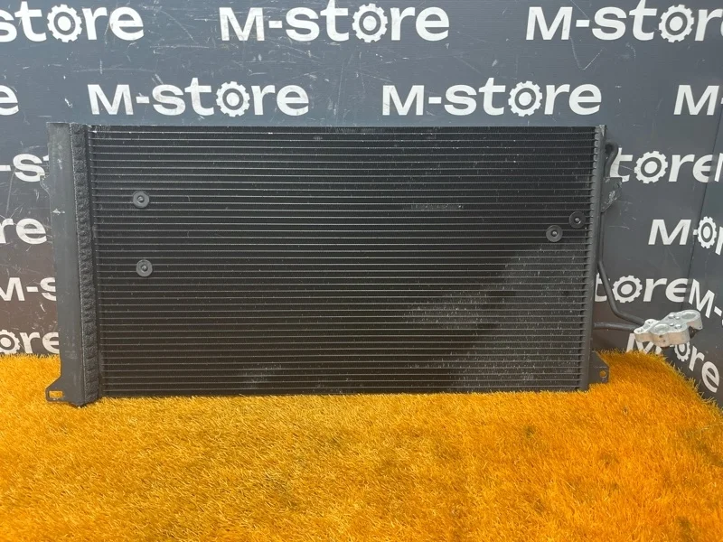 Радиатор кондиционера Audi Q7 2011 4L0260401A 4L CJTC