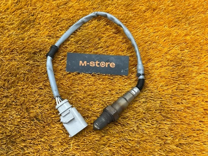 Датчик кислорода Audi Q5 2012 8K0906262 8R CNCD