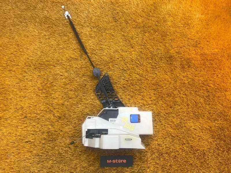 Замок двери Porsche Cayenne 2006 7L0839090 955 4800, задний правый