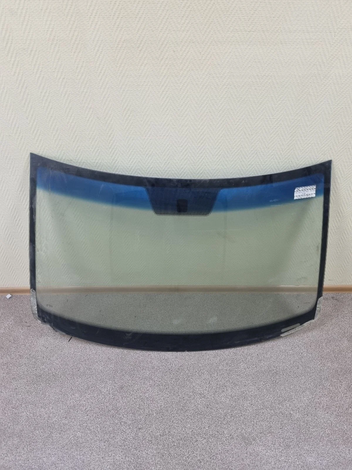 стекло Volkswagen Polo V (2009—2015) Перед