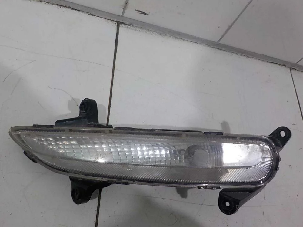 Фара противотуманная Kia Ceed JD рестайлинг (2015—2018) Перед Право