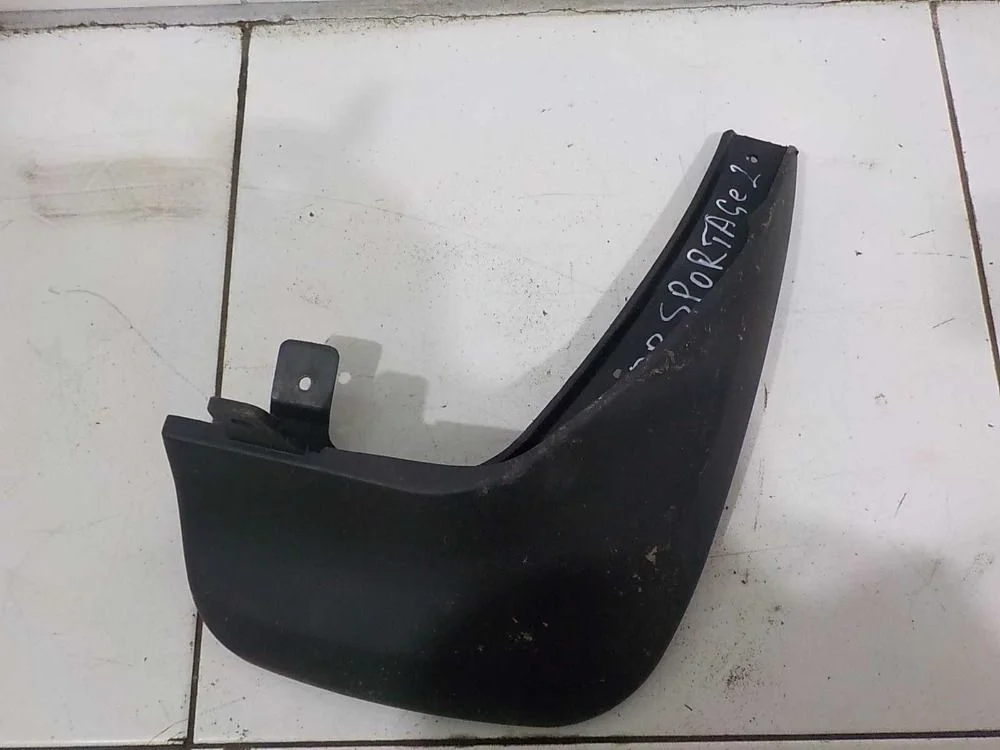 Брызговик Kia Sportage II (2004—2008)