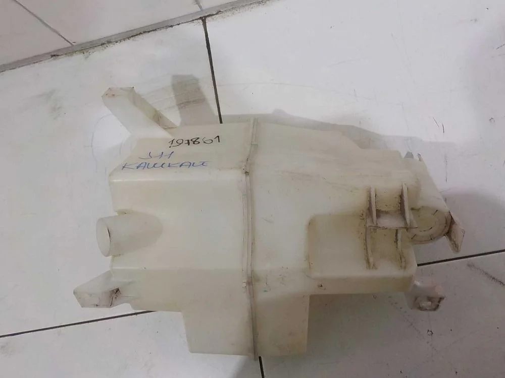 бачок стеклоомывателя Nissan Qashqai II (2013—2019)