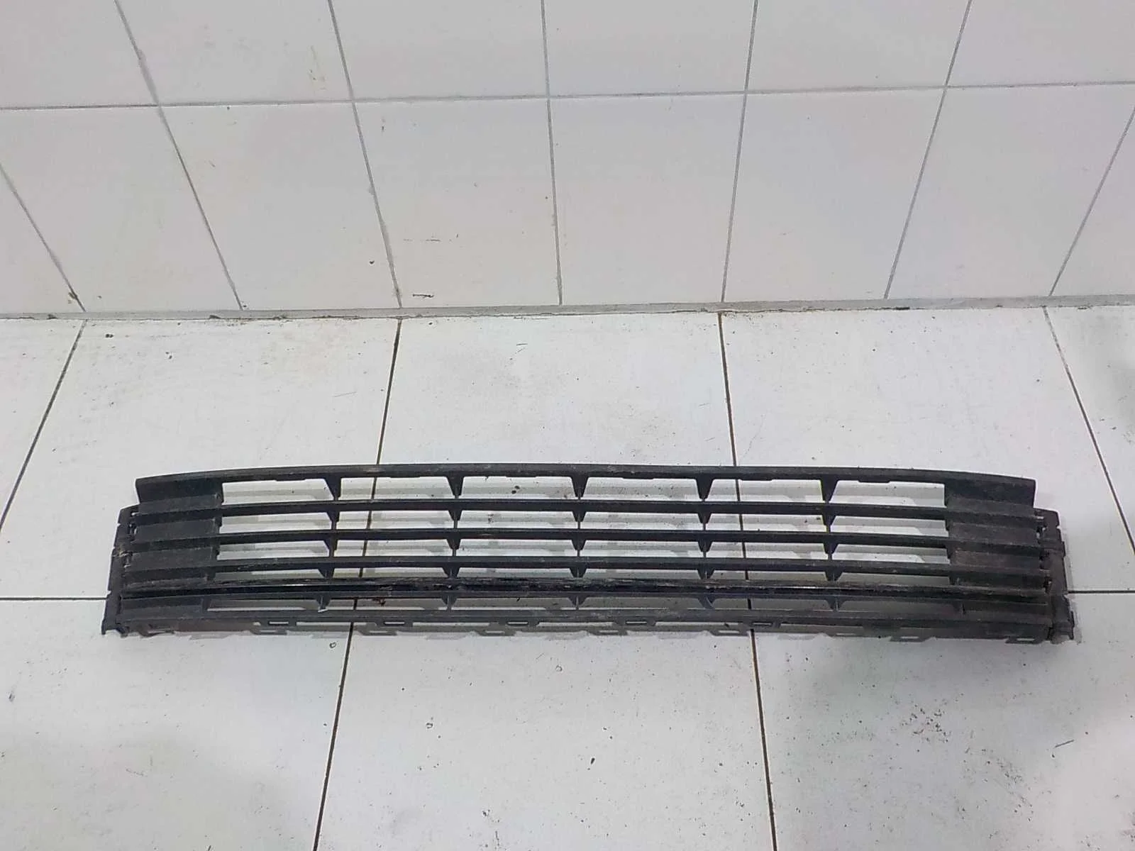 решетка бампера Volkswagen Polo V (2009—2015)