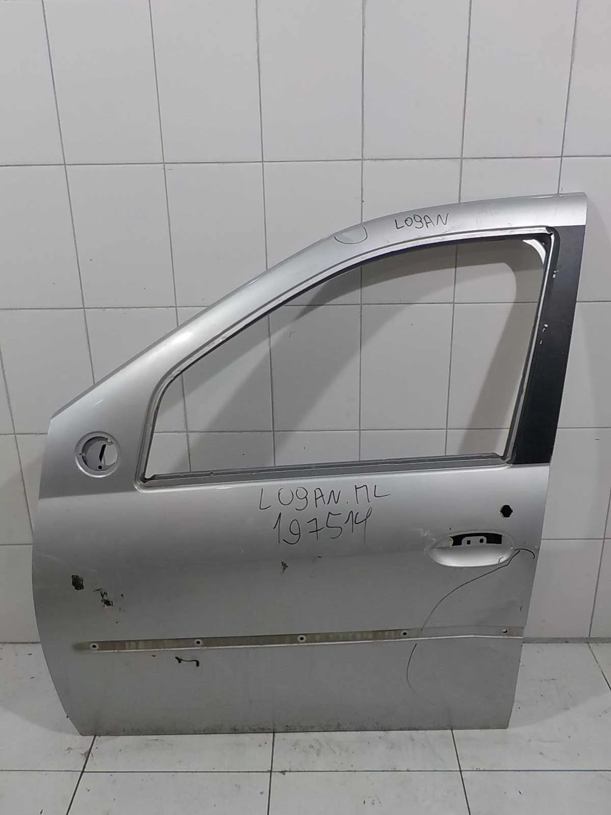 Дверь Renault Logan I рестайлинг (2009—2015) Перед Лево