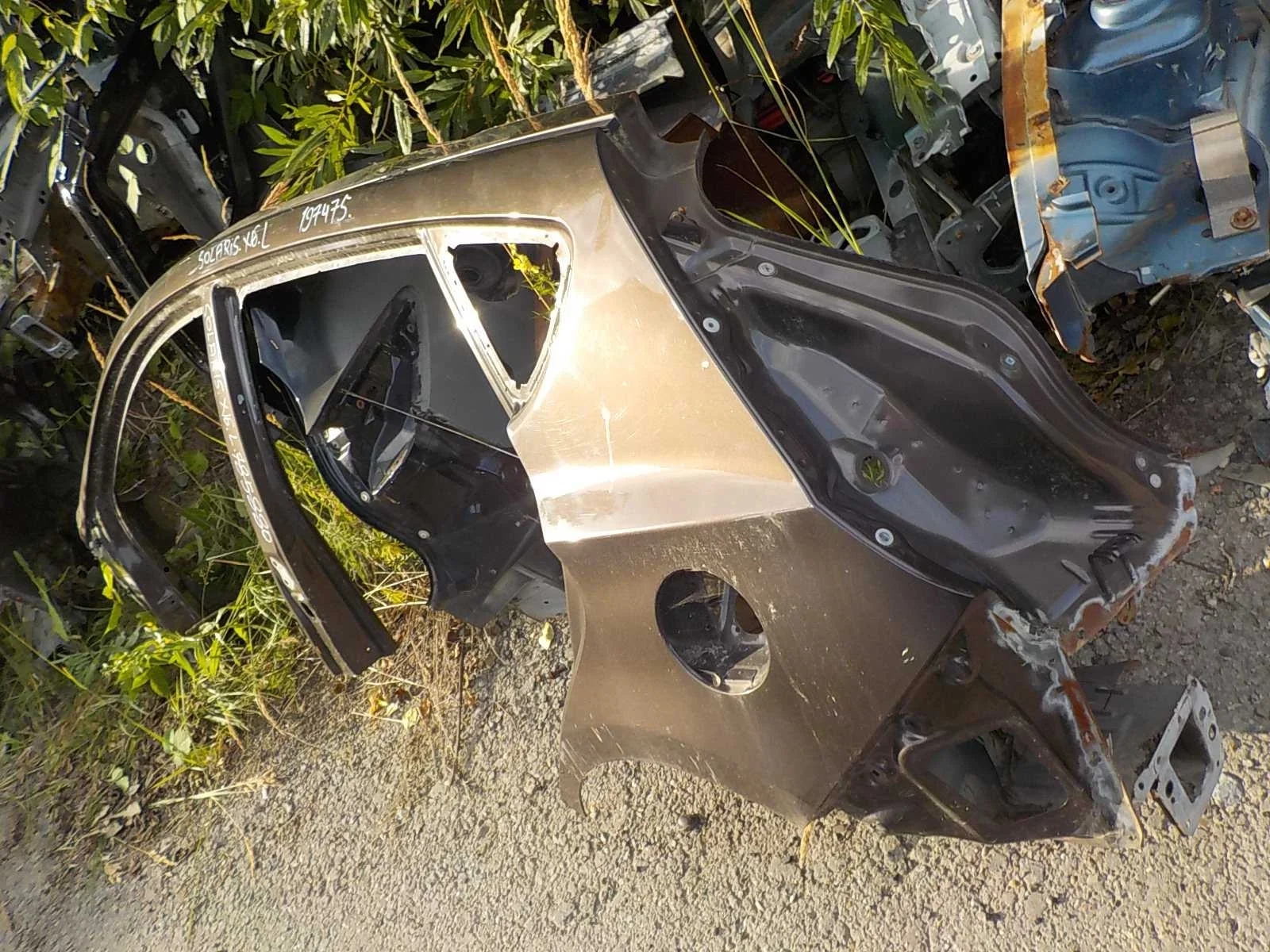 боковина кузова Hyundai Solaris I (2010—2014)  Лево