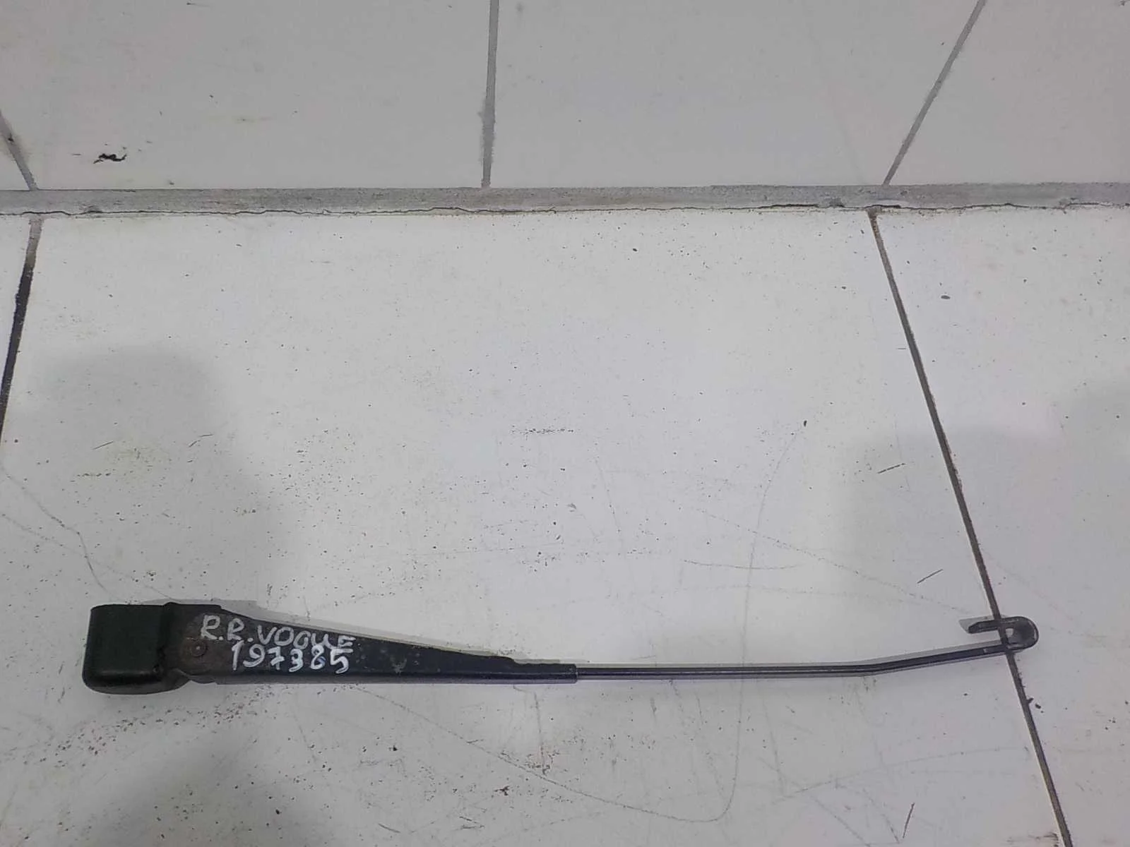 Поводок стеклоочистителя Land Rover Range Rover III (2002—2005) Зад