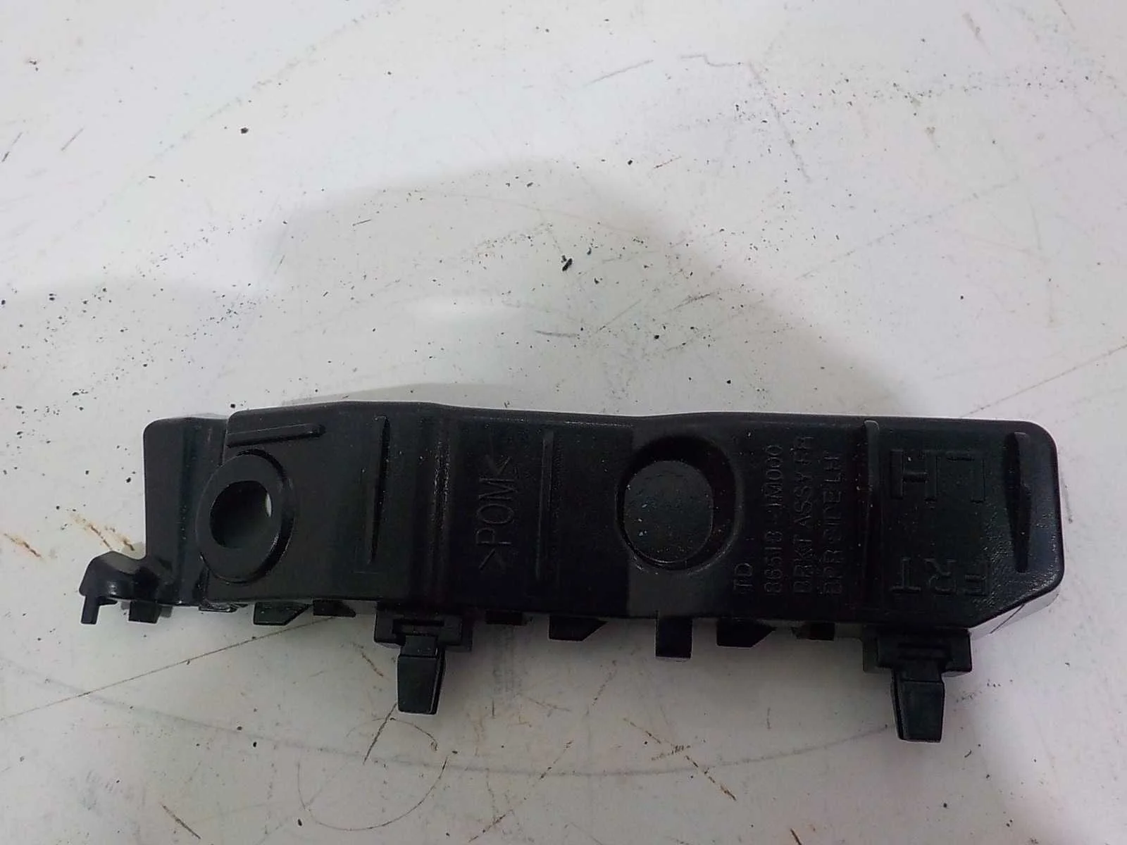 кронштейн бампера Kia Cerato II (2008—2013)