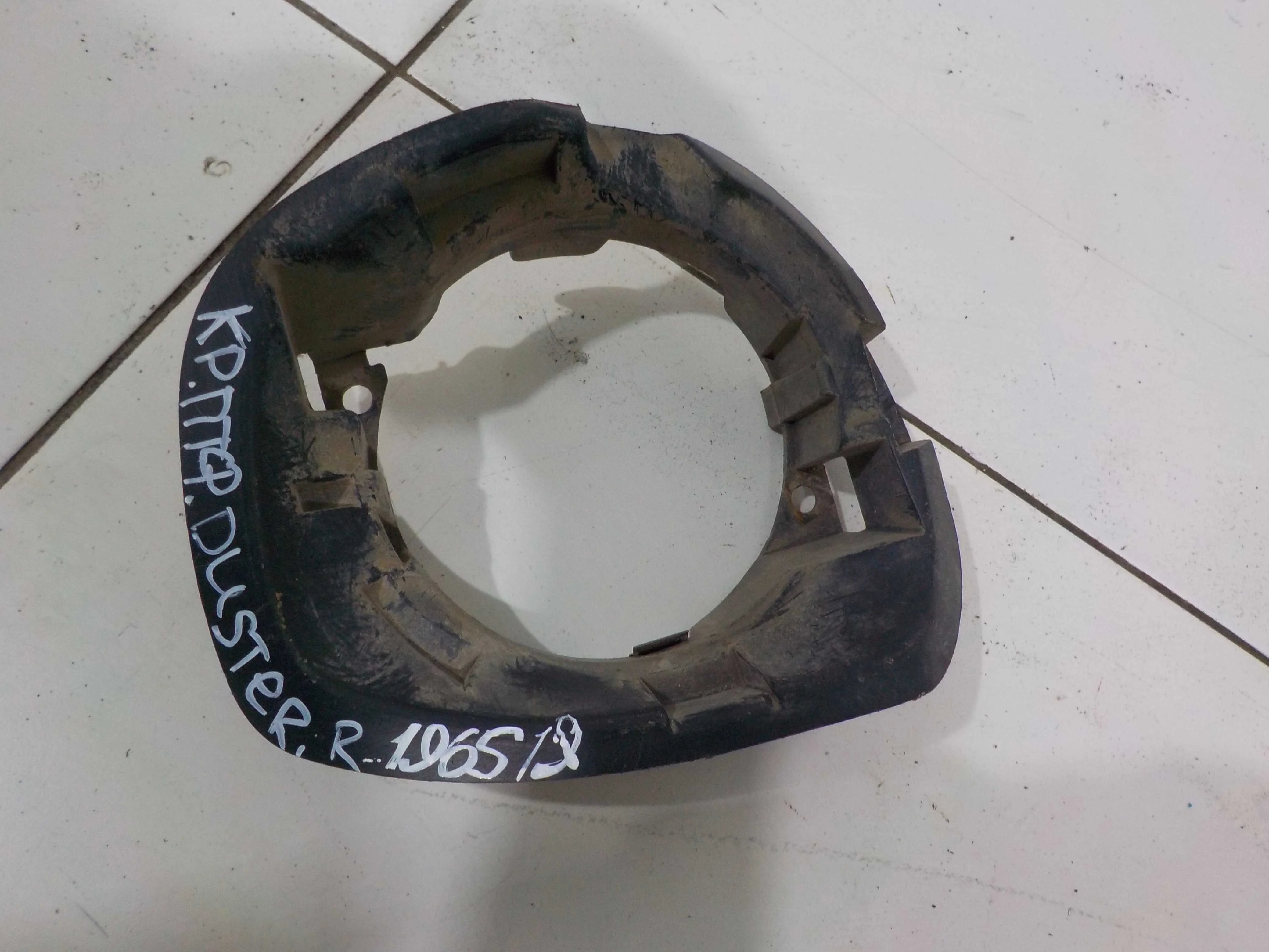 кронштейн туманки Renault Duster I (2010—2015) Перед Право