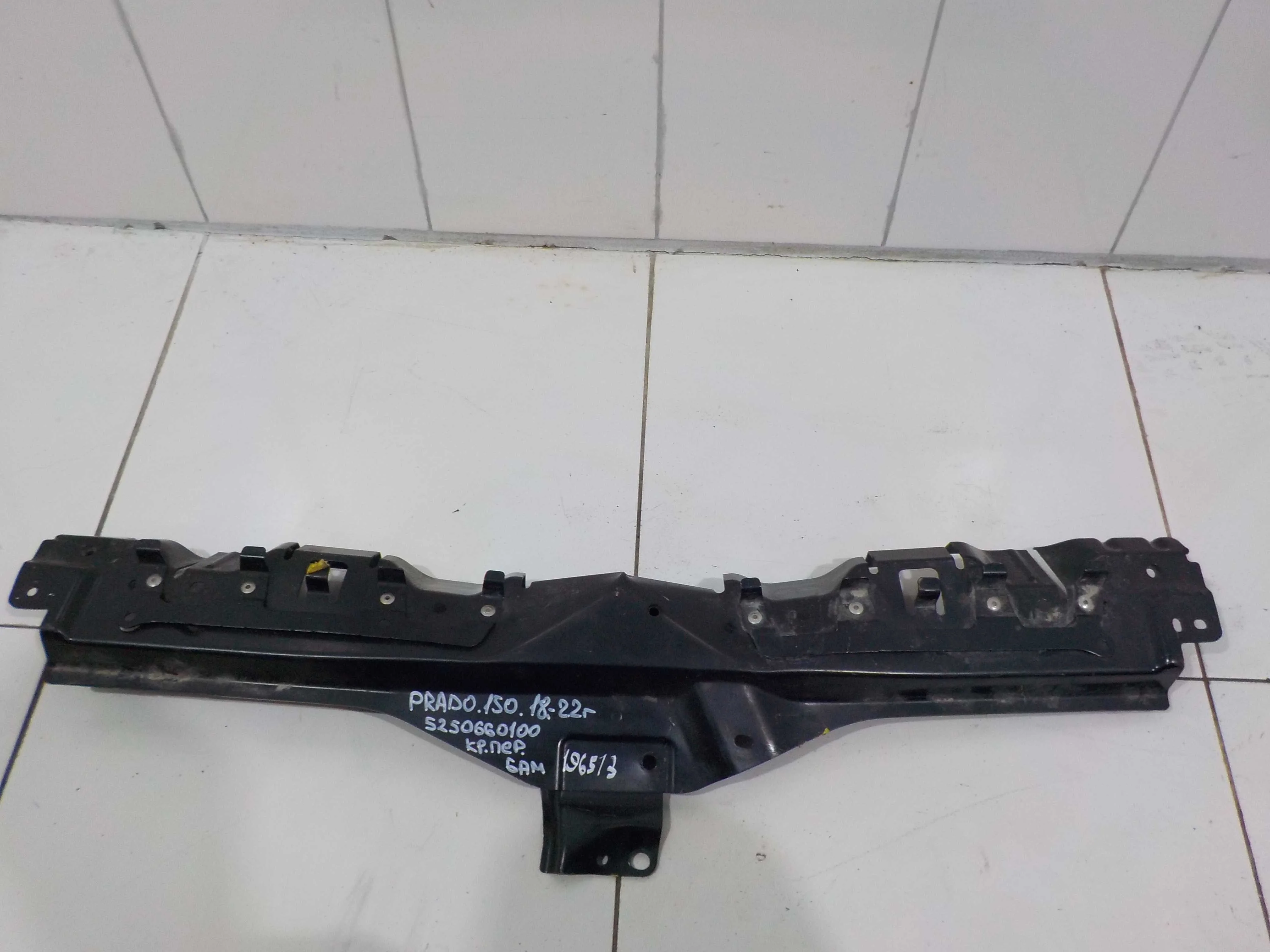 кронштейн бампера Toyota Land Cruiser Prado 150 рестайлинг 2 (2017—2025) Перед