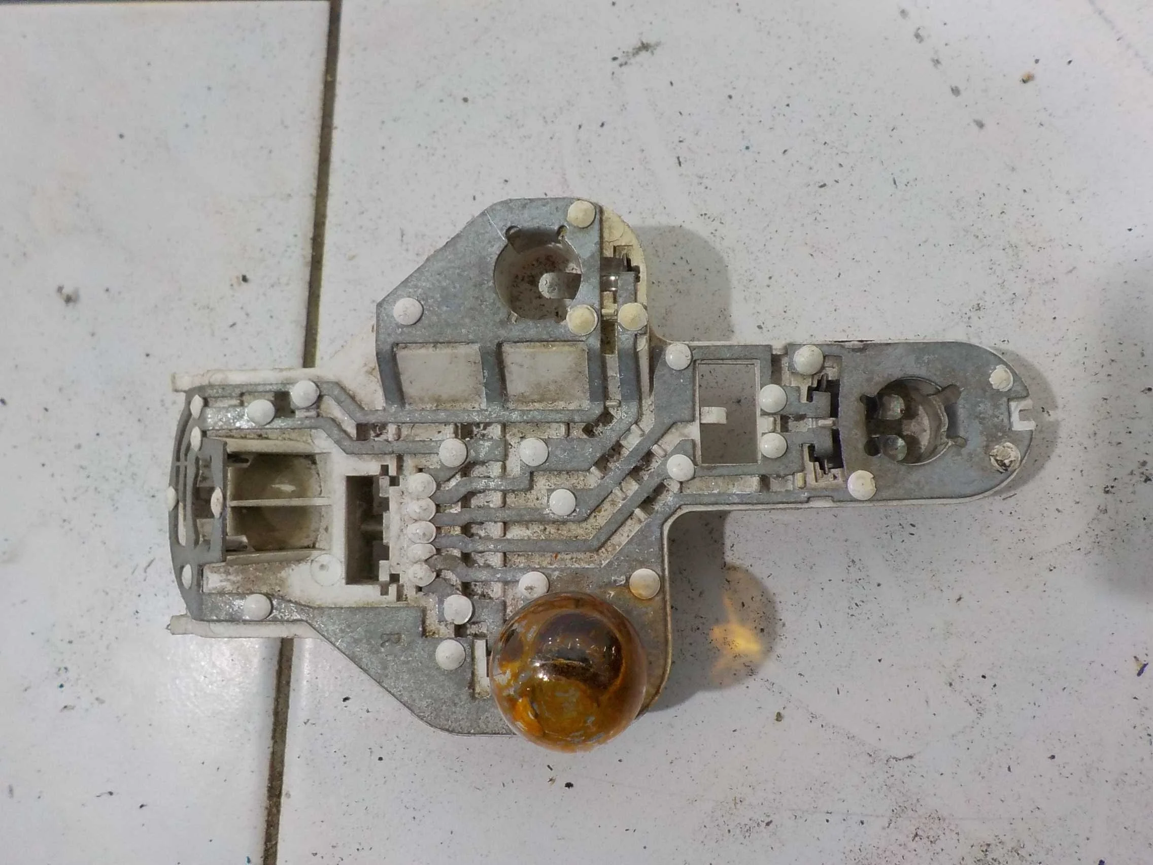 плата фонаря Renault Megane II (2002—2006)  Право