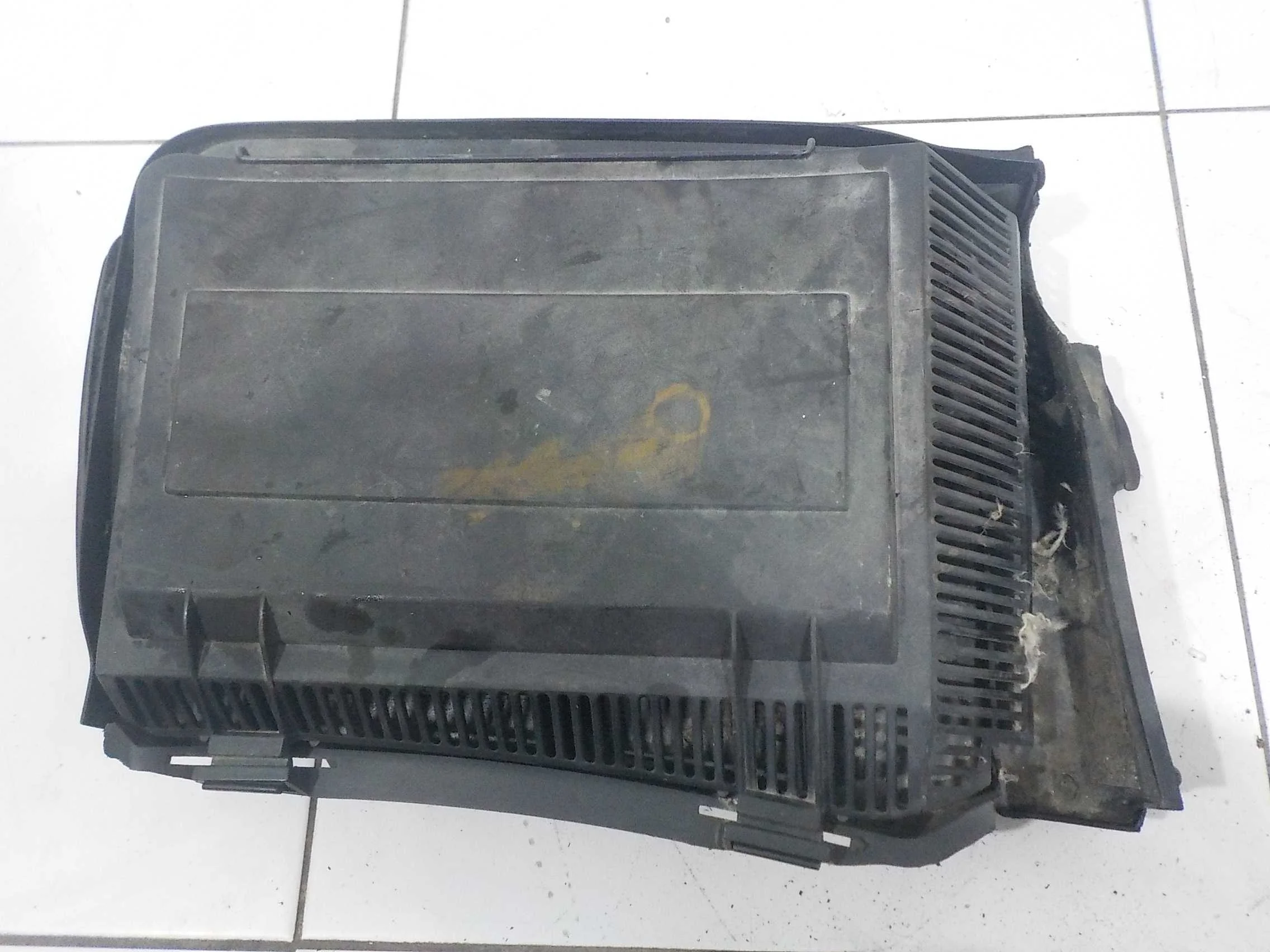 корпус фильтра салона BMW 5 серия E39 (1995—2000)