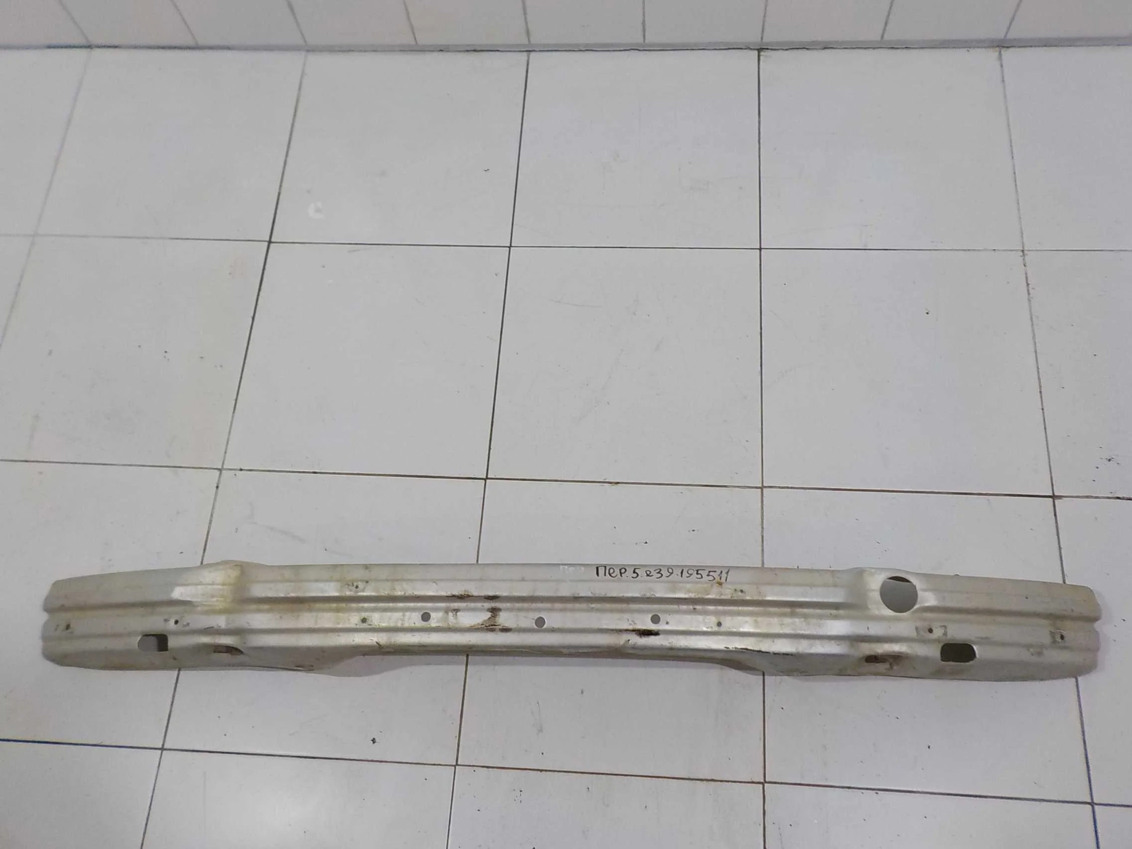 Усилитель бампера BMW 5 серия E39 (1995—2000) Перед