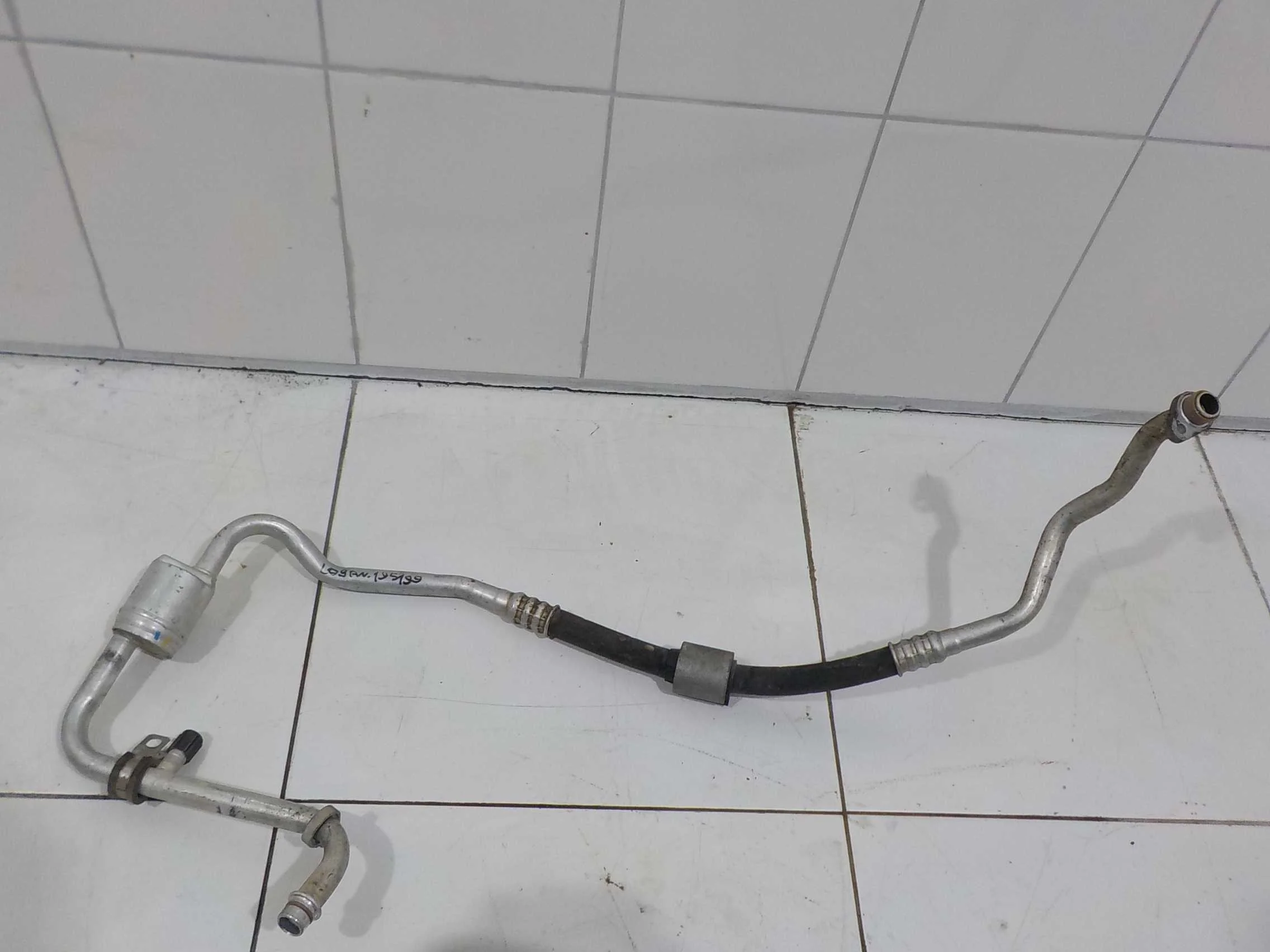 Трубка кондиционера Renault Logan I рестайлинг (2009—2015)