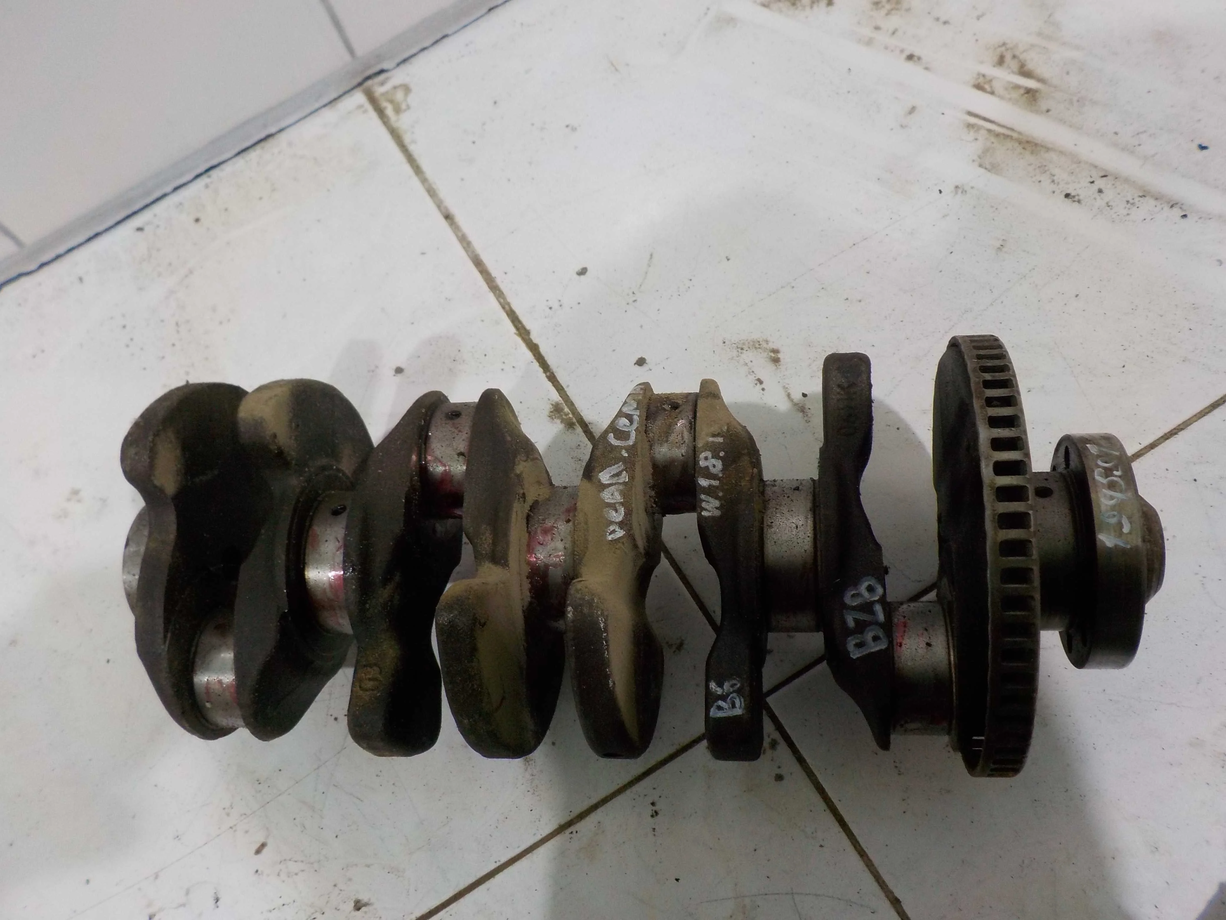 Коленвал Volkswagen Passat B7 (2010—2015)