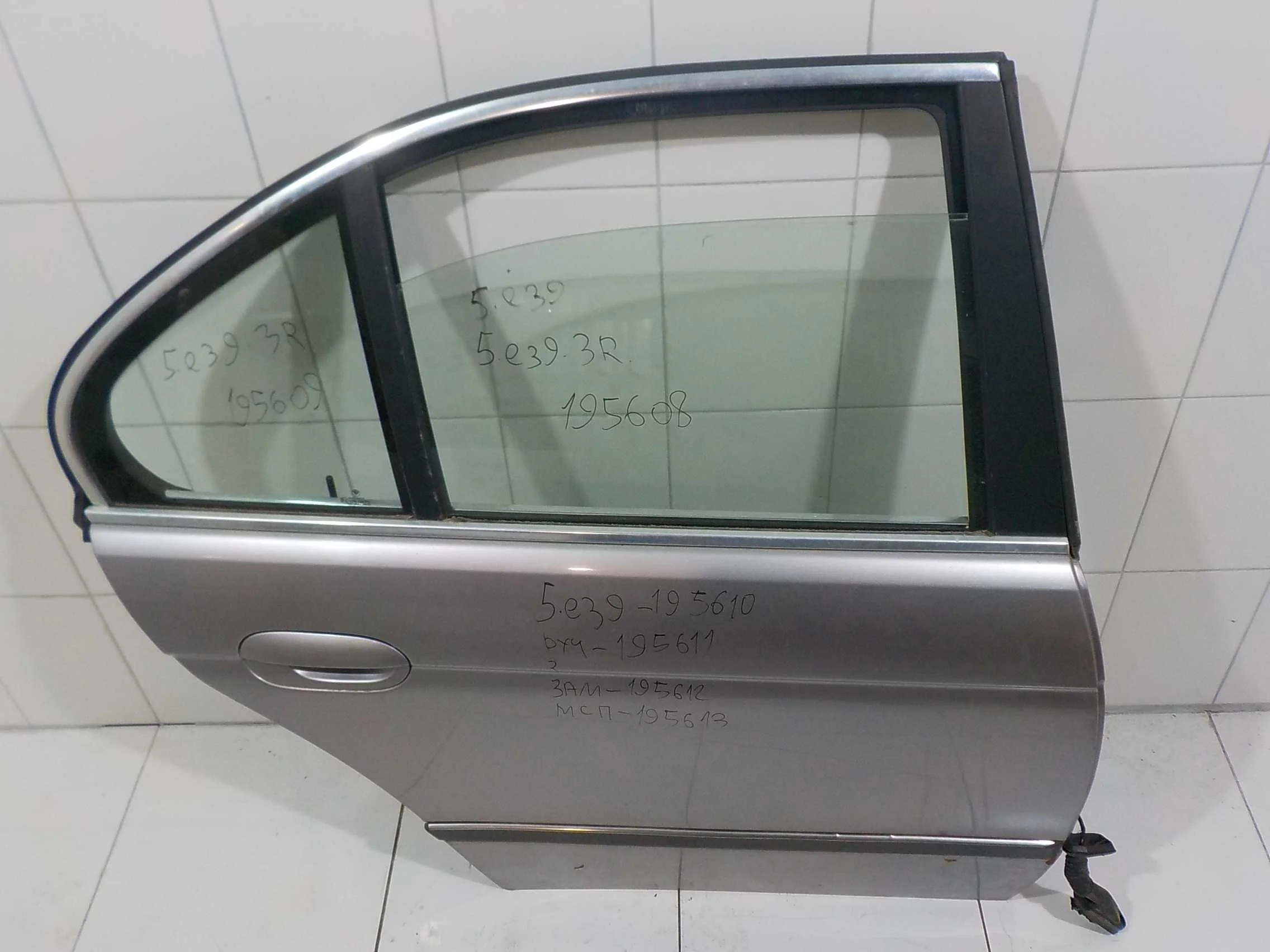 Дверь BMW 5 серия E39 (1995—2000) Зад Право