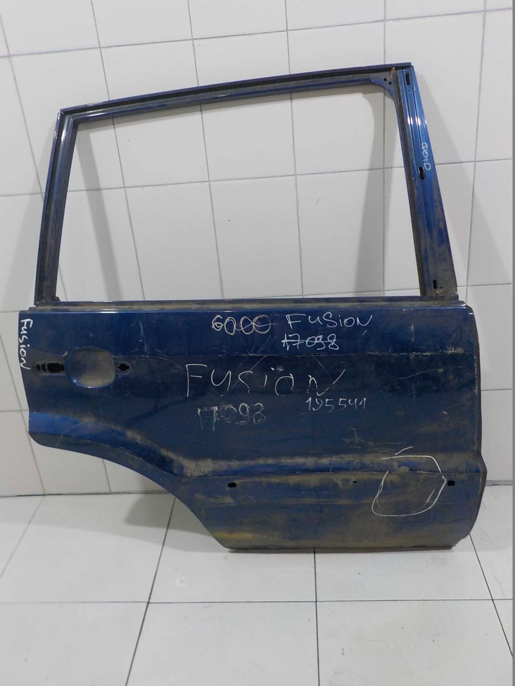 Дверь Ford Fusion I рестайлинг (2005—2012) Зад Право