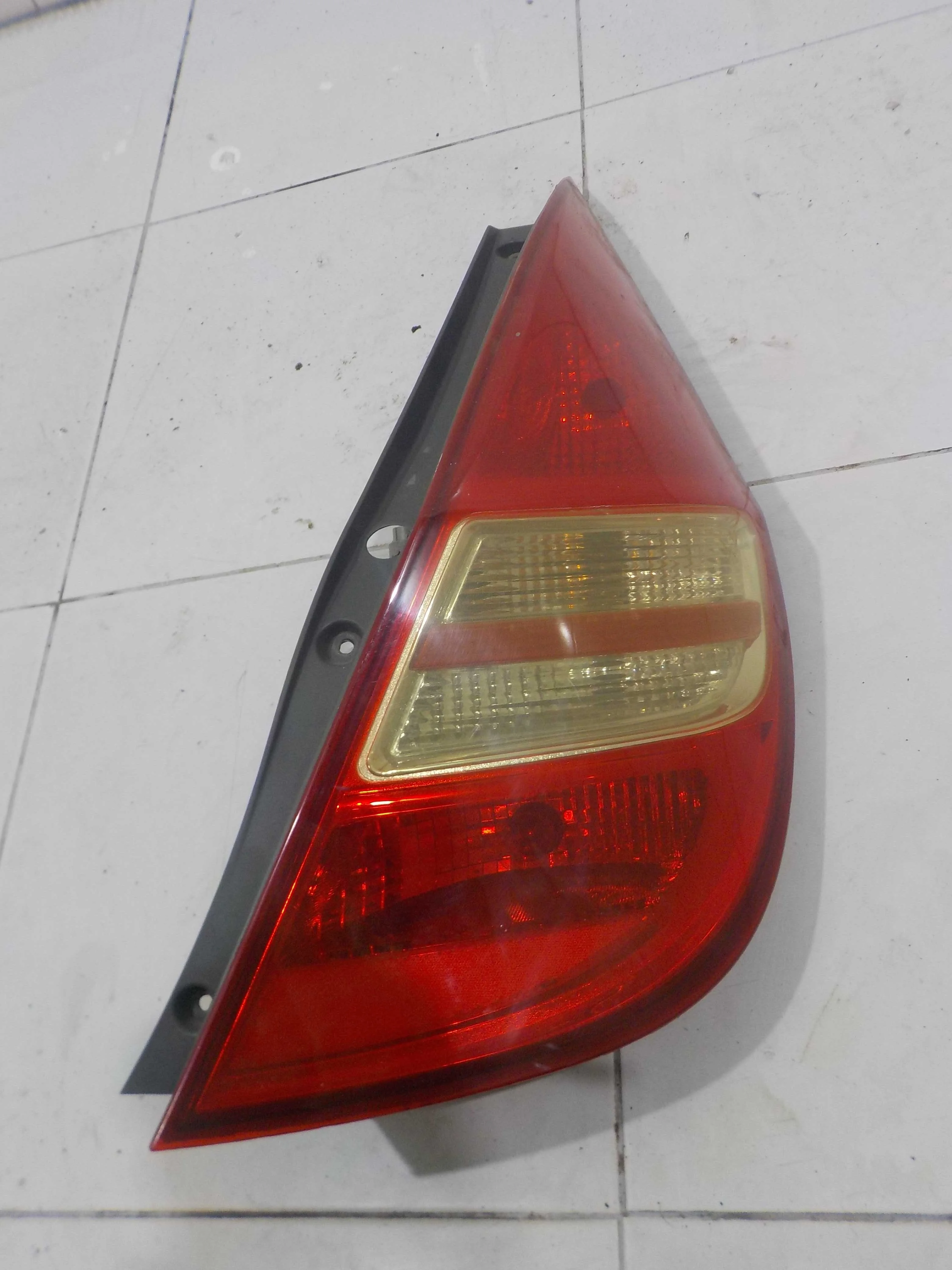 Фонарь Hyundai i30 I (2007—2010)  Право