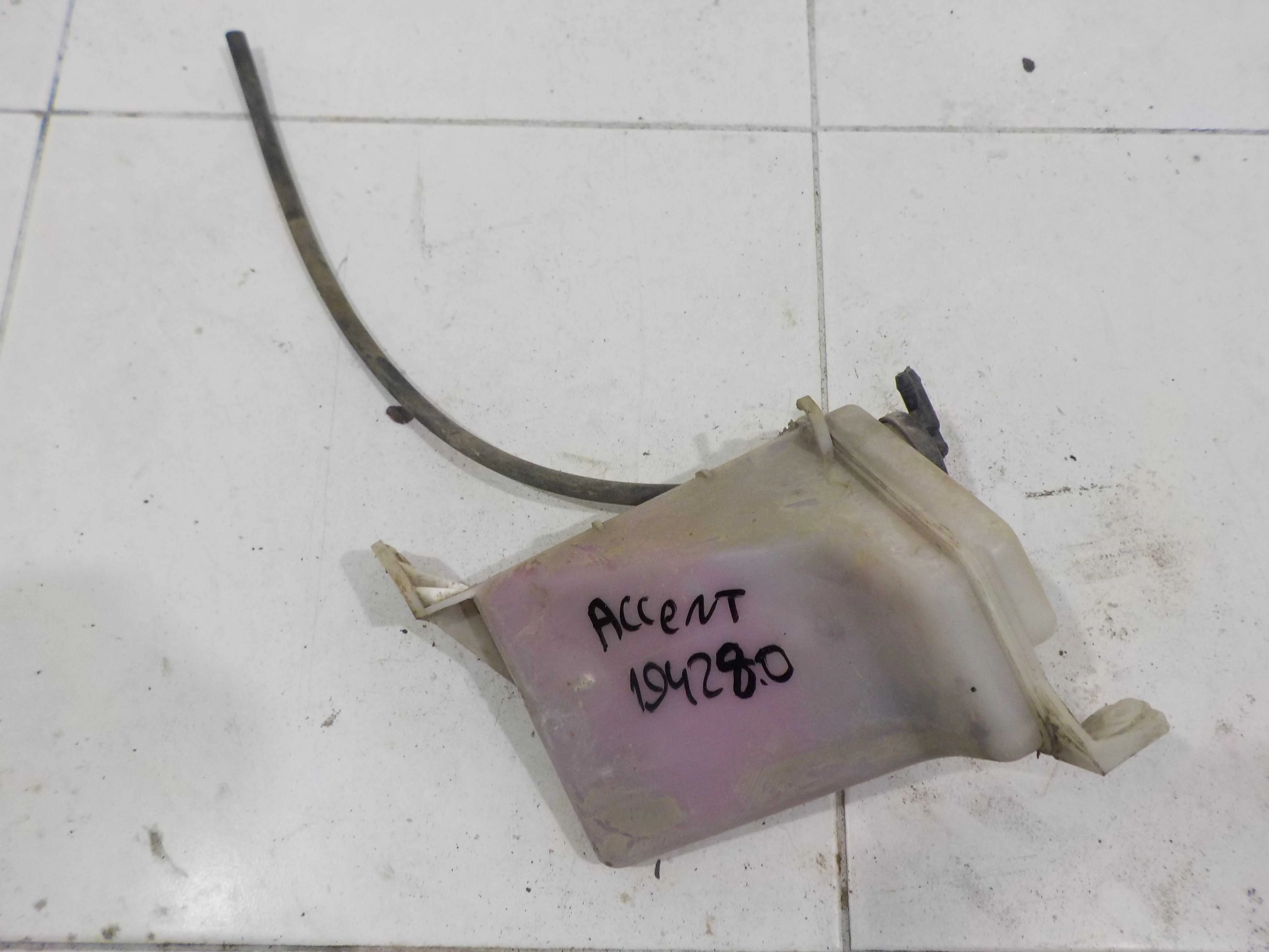 Бачок расширительный Hyundai Accent III (2006—2011)