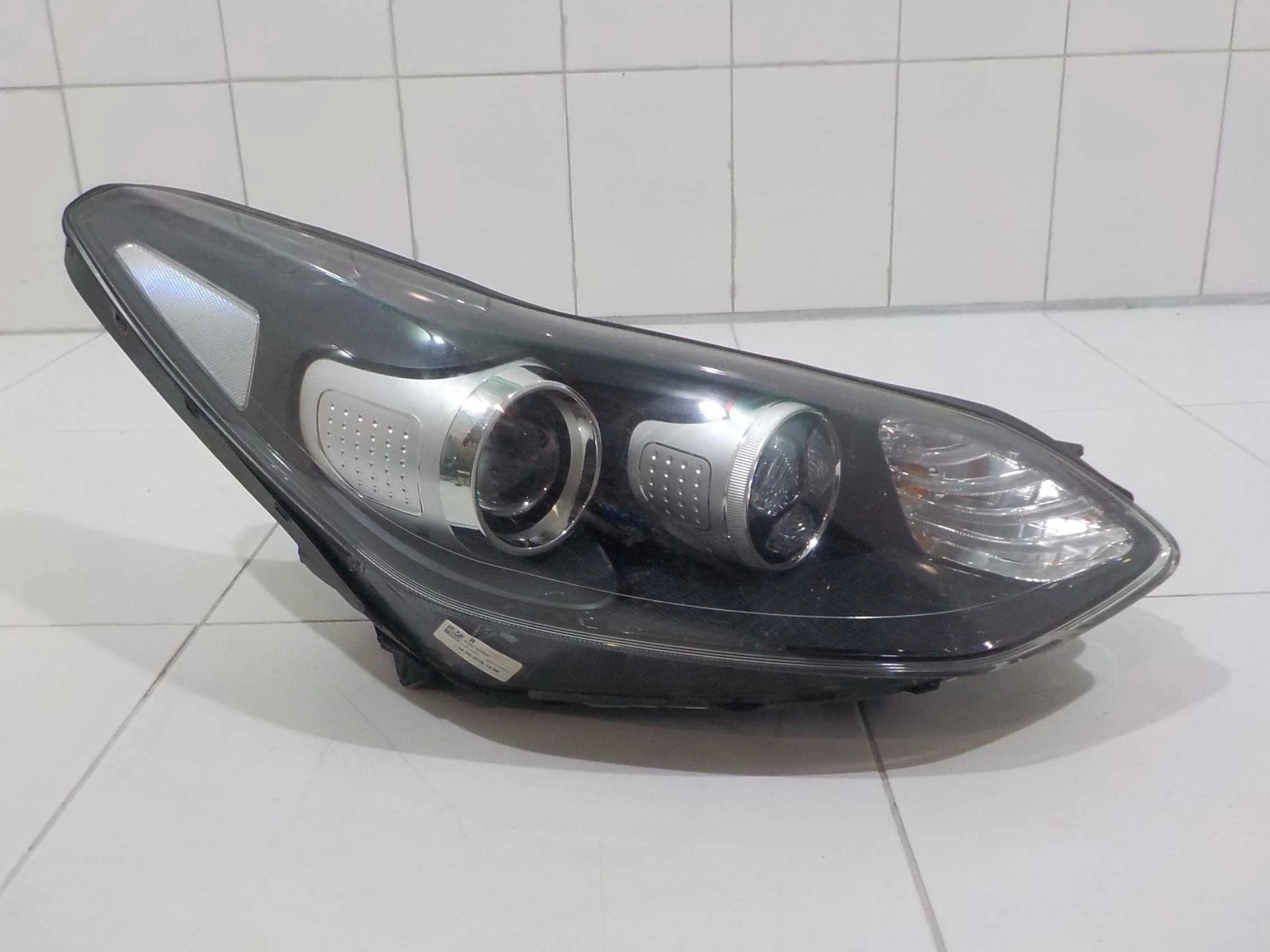 Фара Kia Sportage IV (2015—2018)