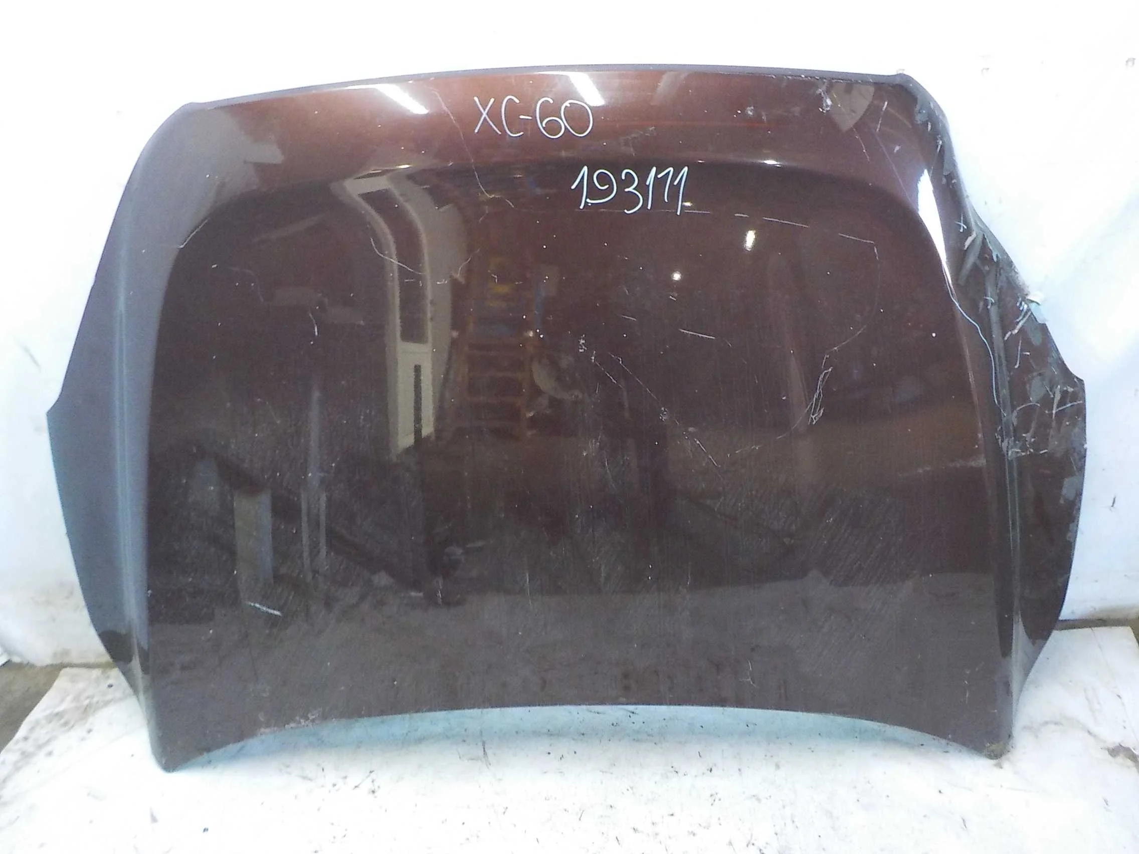 Капот Volvo XC60 I (2008—2013)