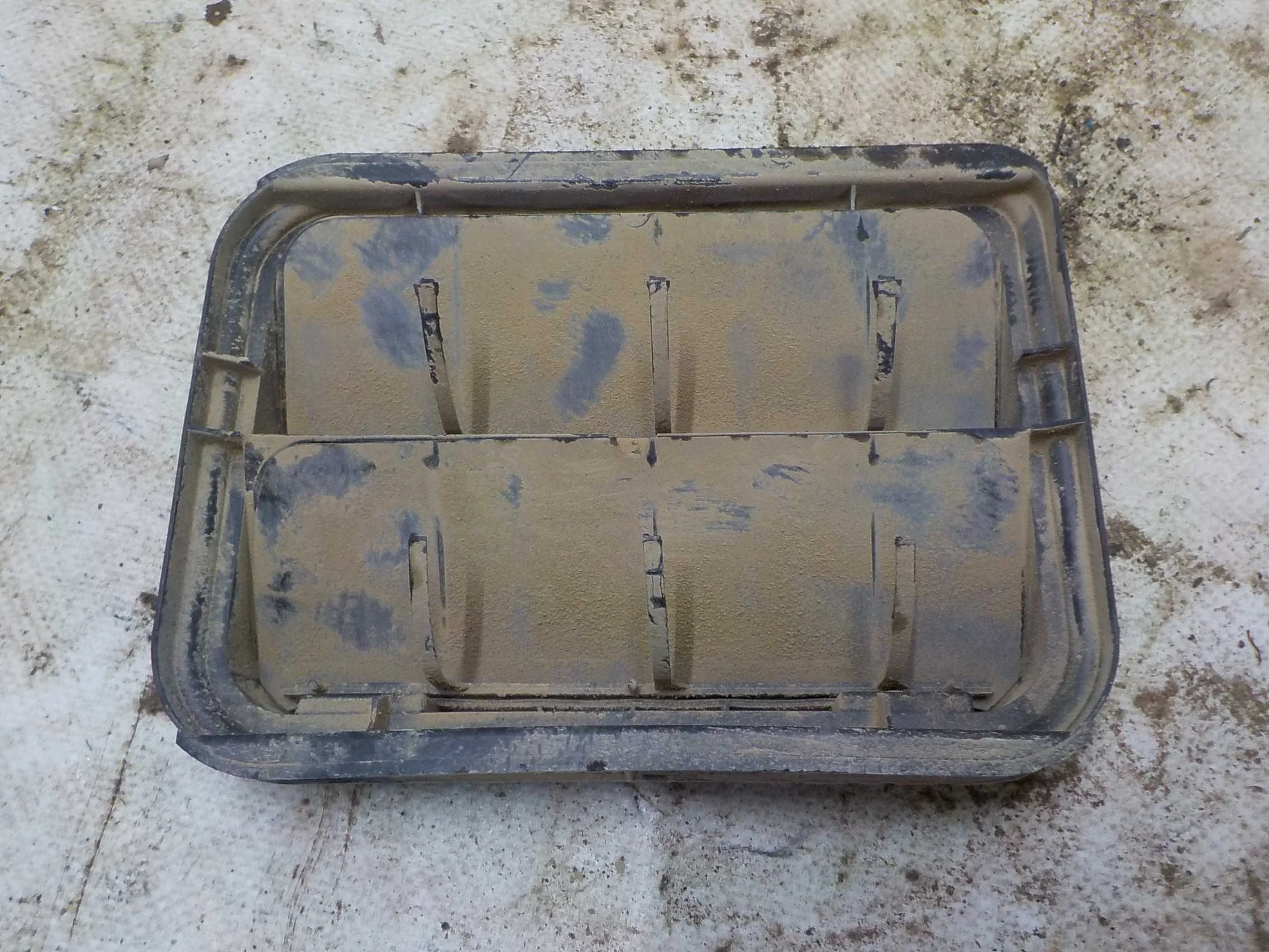 Решетка вентиляционная Renault Duster II (2017—2025)