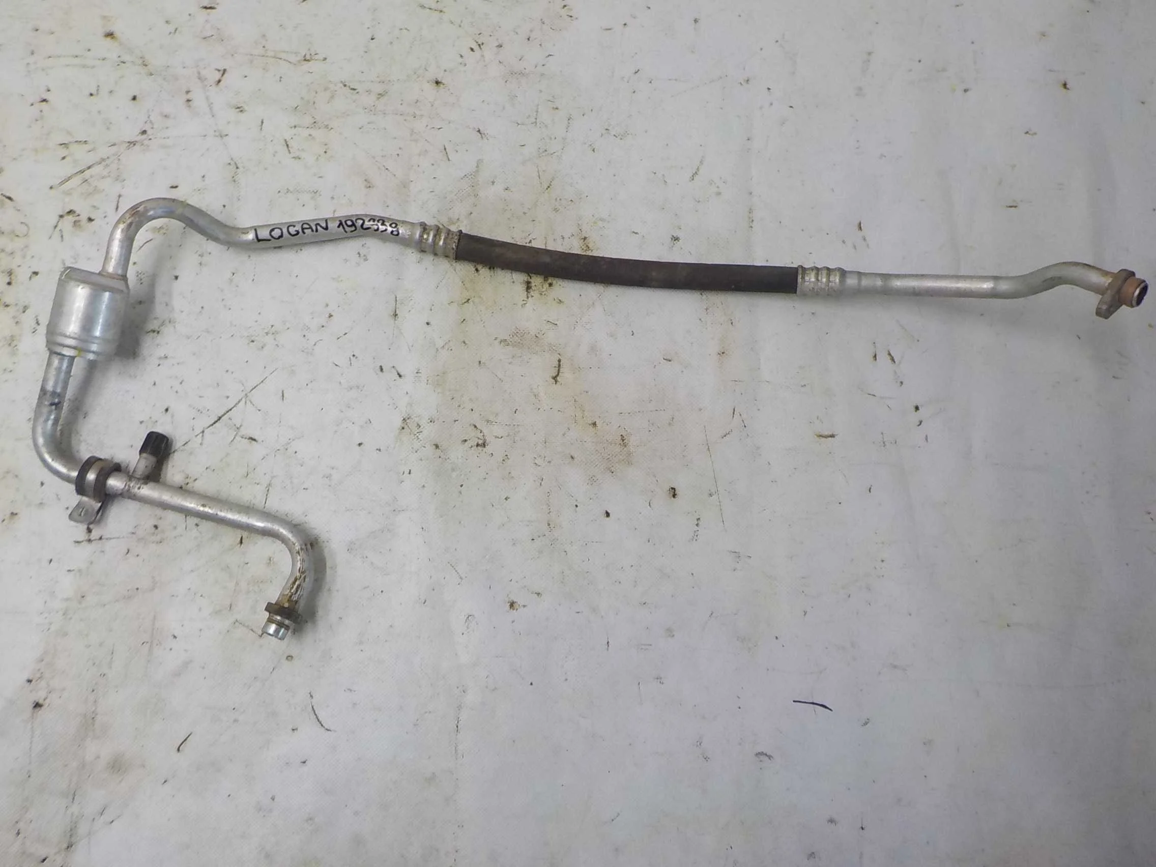 Трубка кондиционера Renault Logan I (2004—2009)