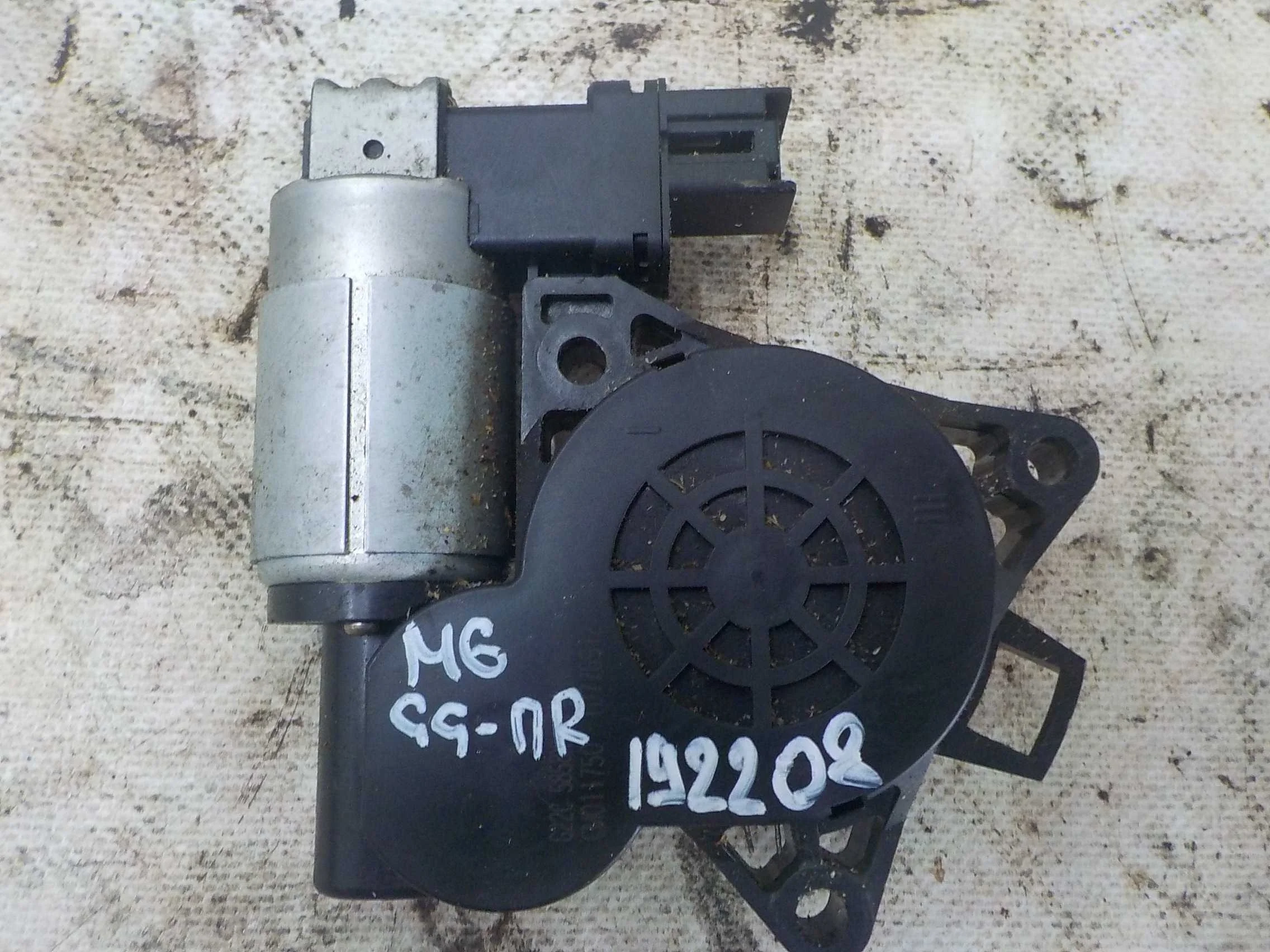 Стеклоподъемник Mazda 6 GG (2002—2005) Перед Право