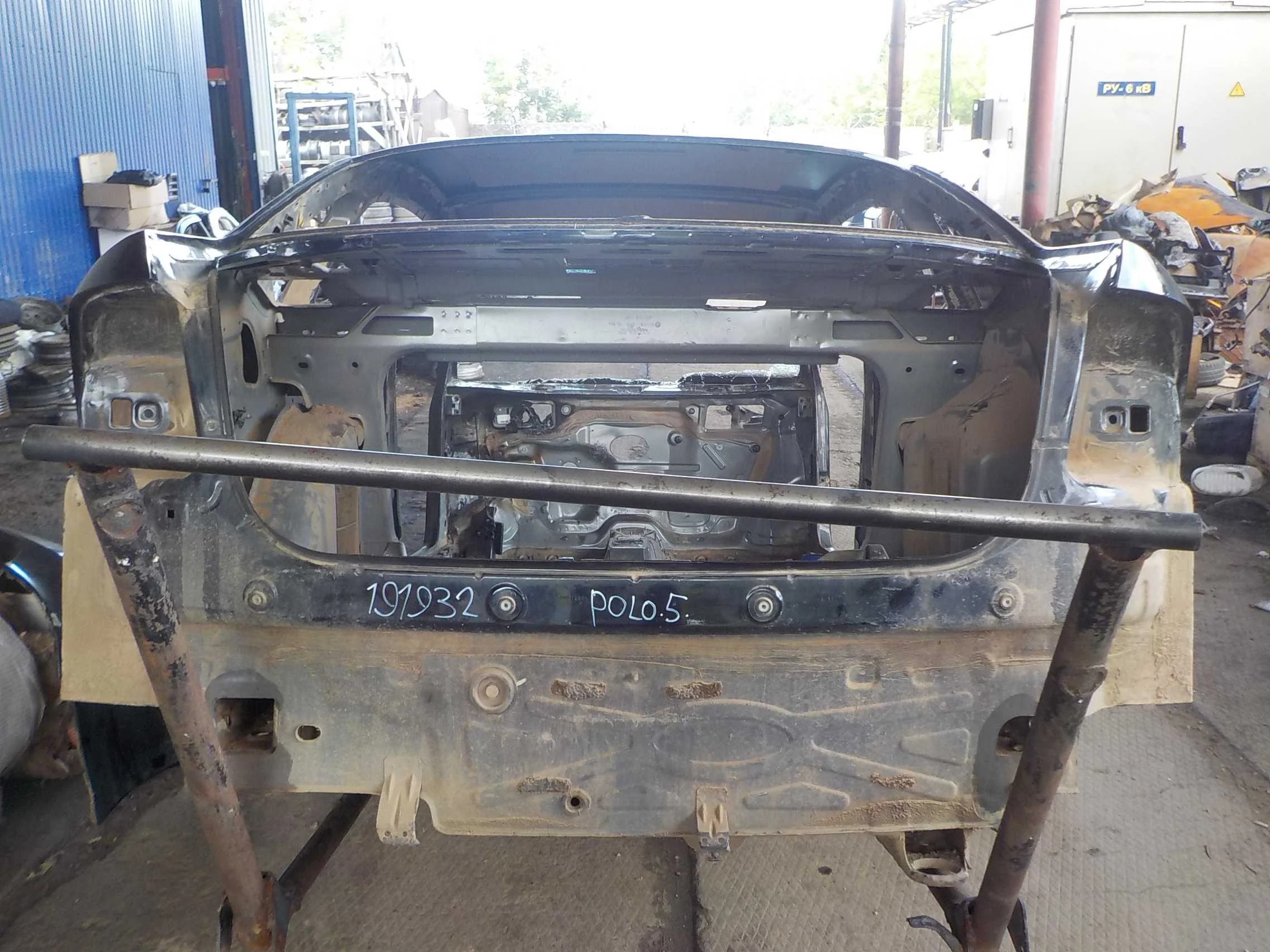 задняя панель кузова Volkswagen Polo V (2009—2015)