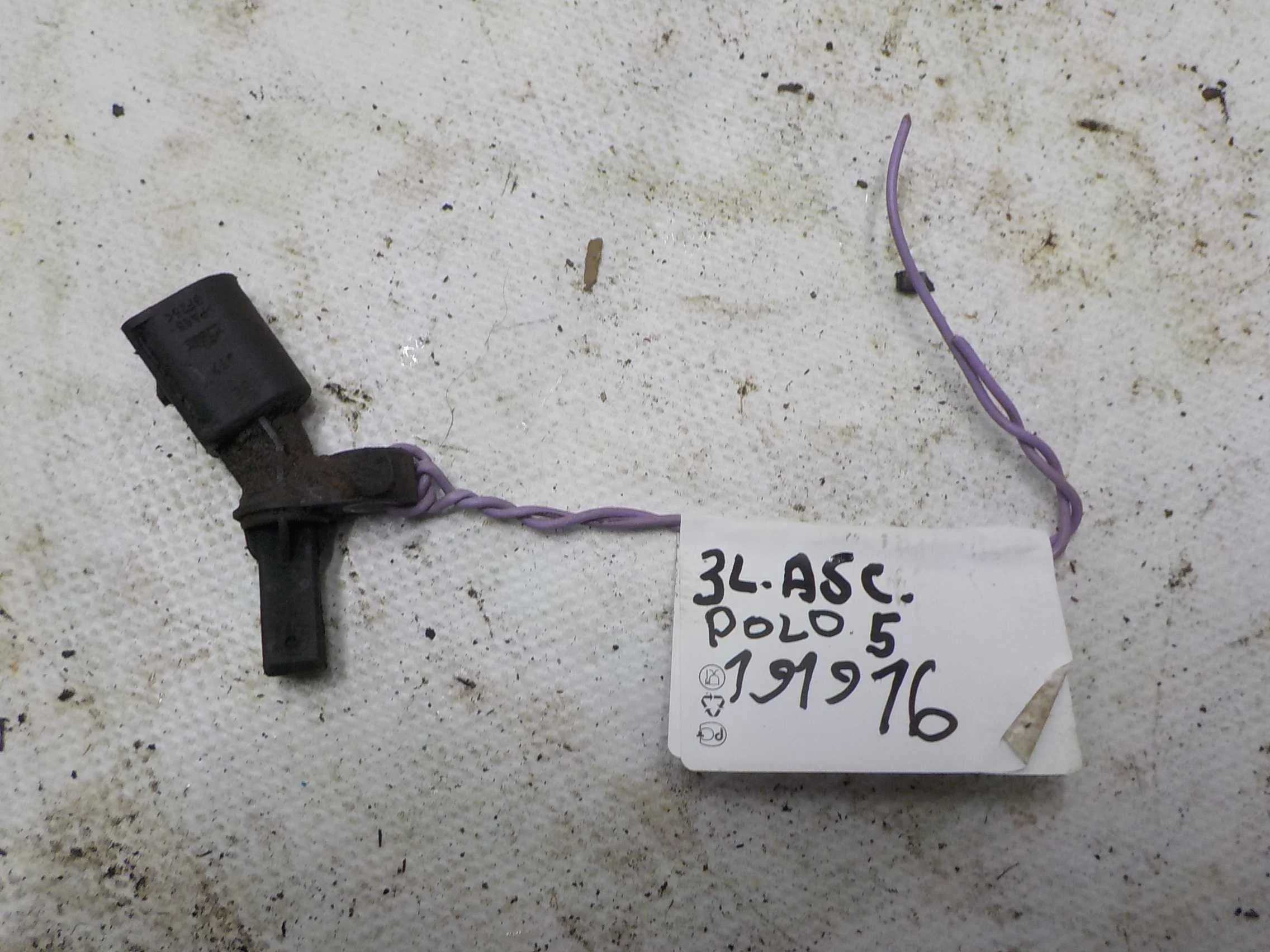 Датчик ABS Volkswagen Polo V (2009—2015) Зад Лево