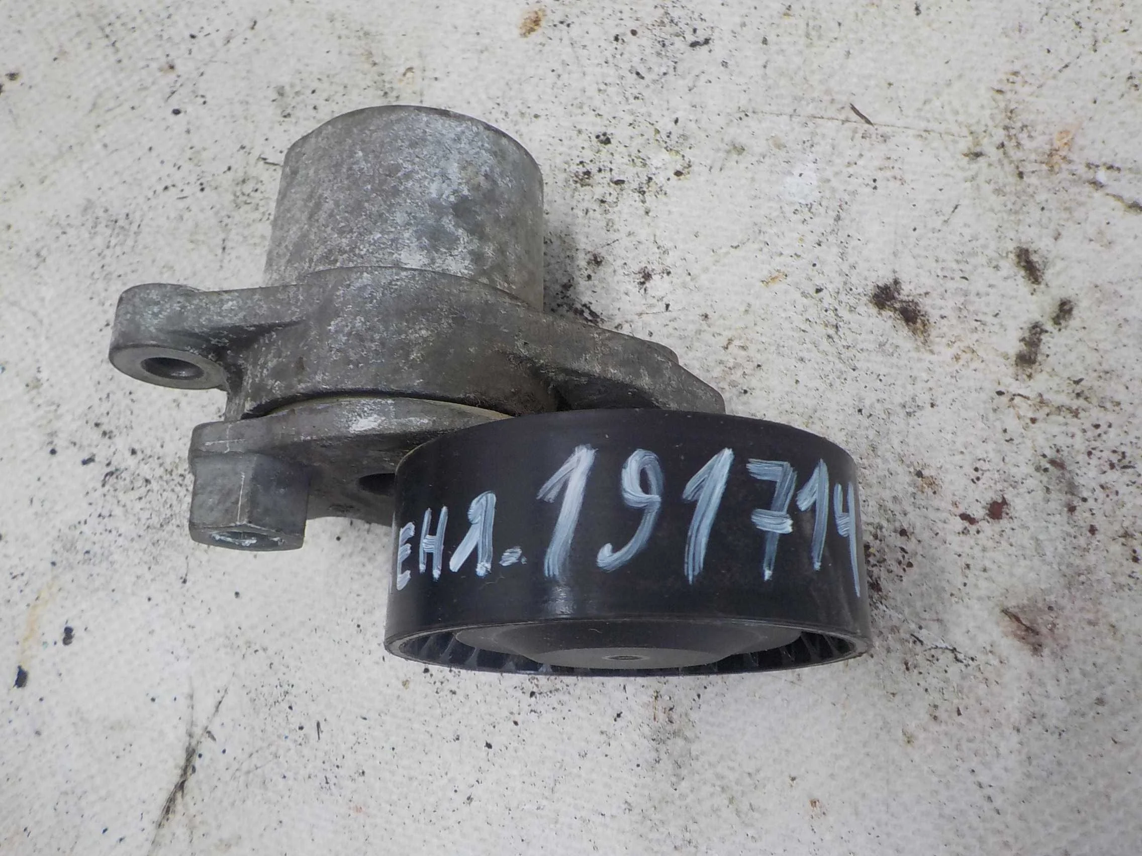 ролик натяжной Volkswagen Golf Mk7 (2012—2017)