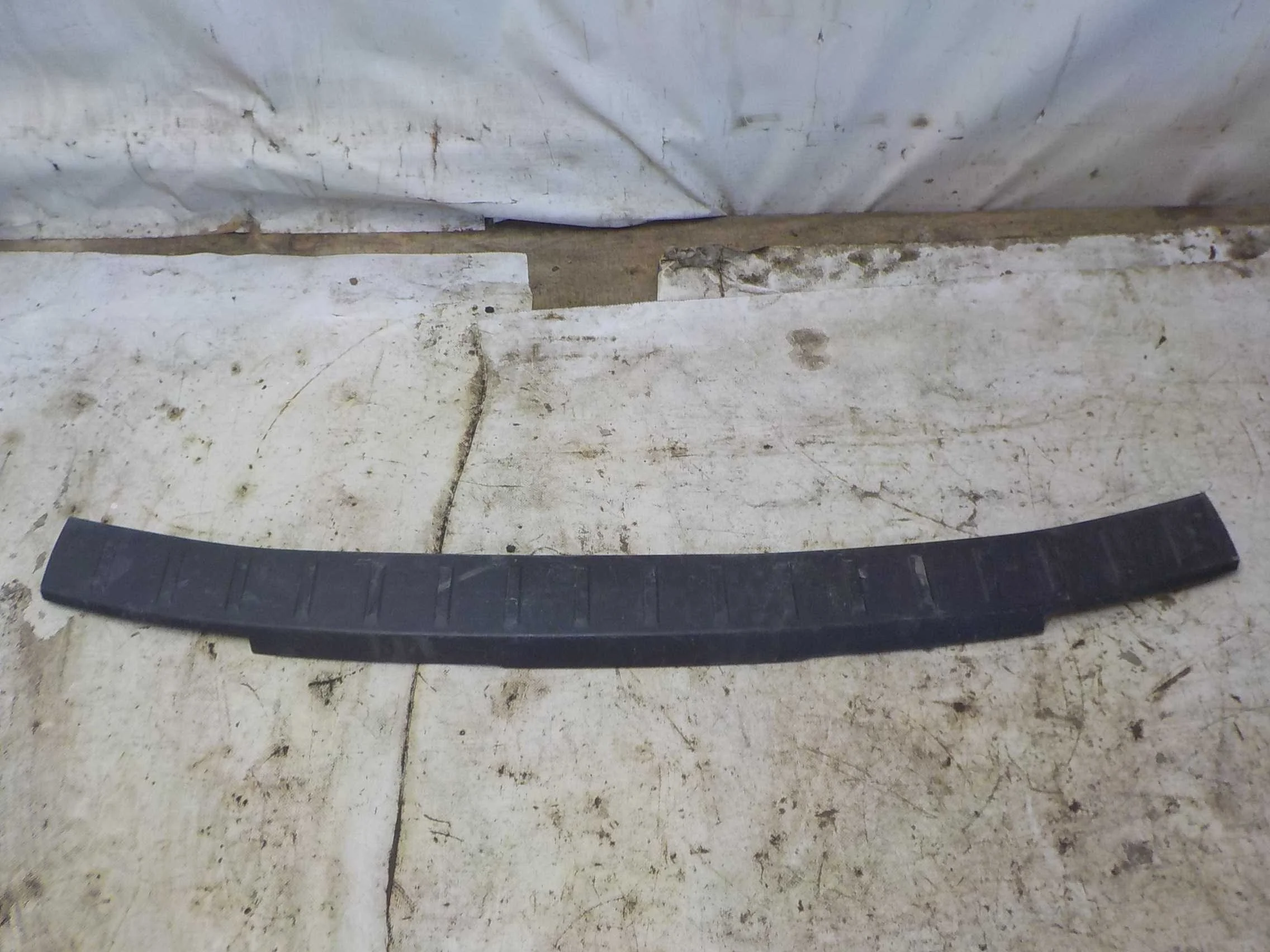 накладка на бампер Chevrolet Orlando I (2010—2018) Зад