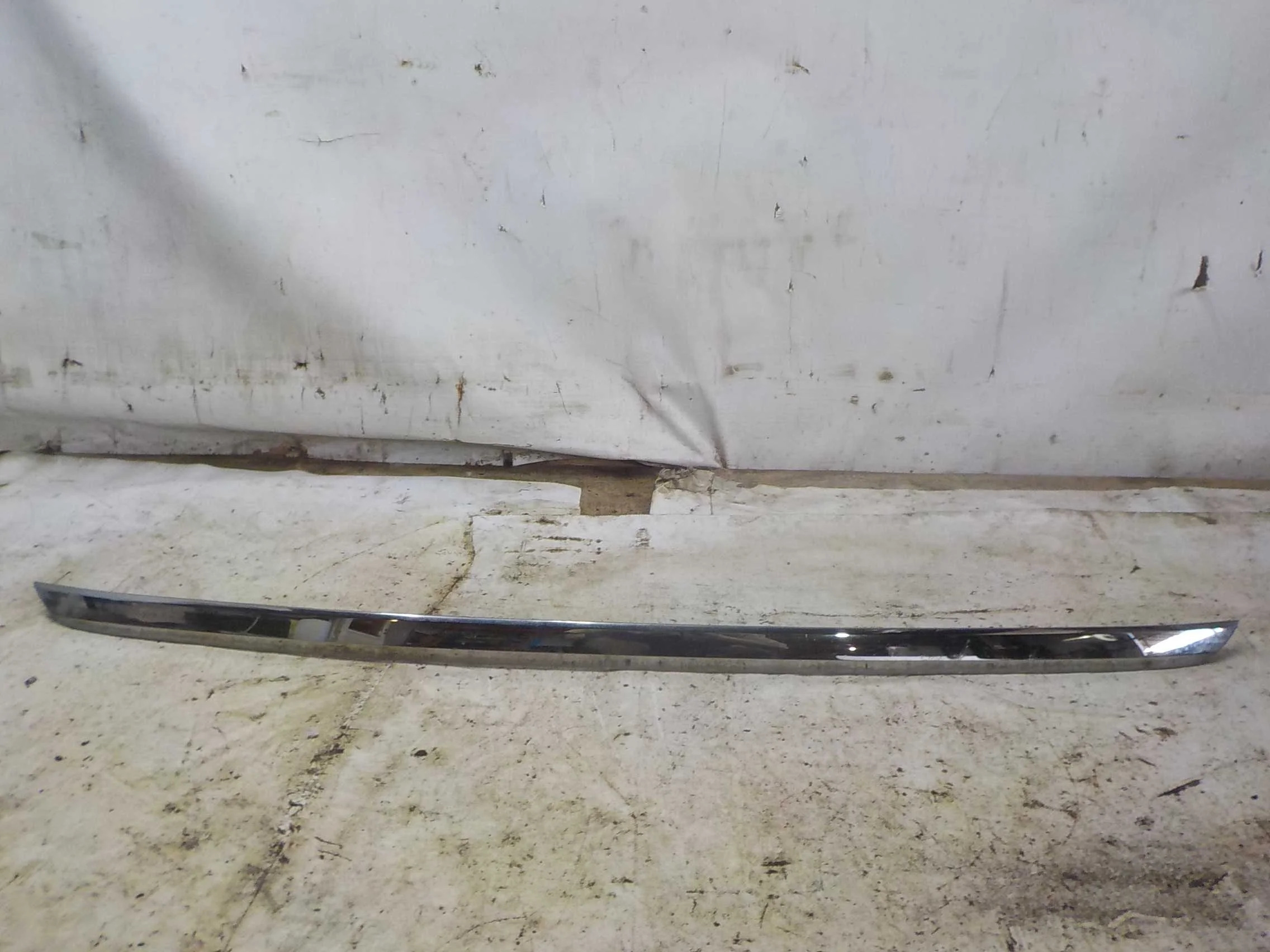 накладка на бампер Toyota Highlander II рестайлинг (2010—2013) Зад