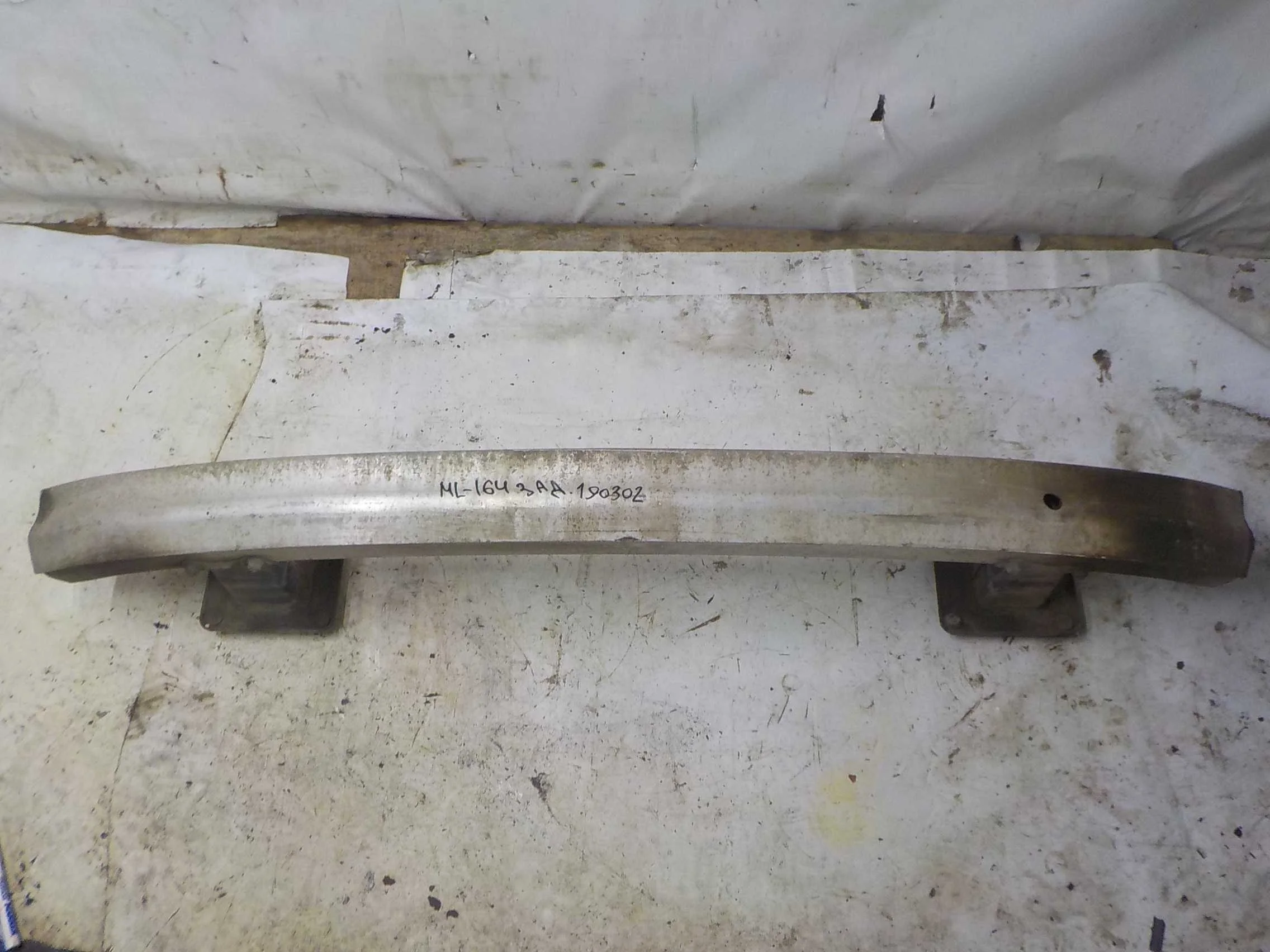 Усилитель бампера Mercedes-Benz M-класс W164 (2005—2008) Зад