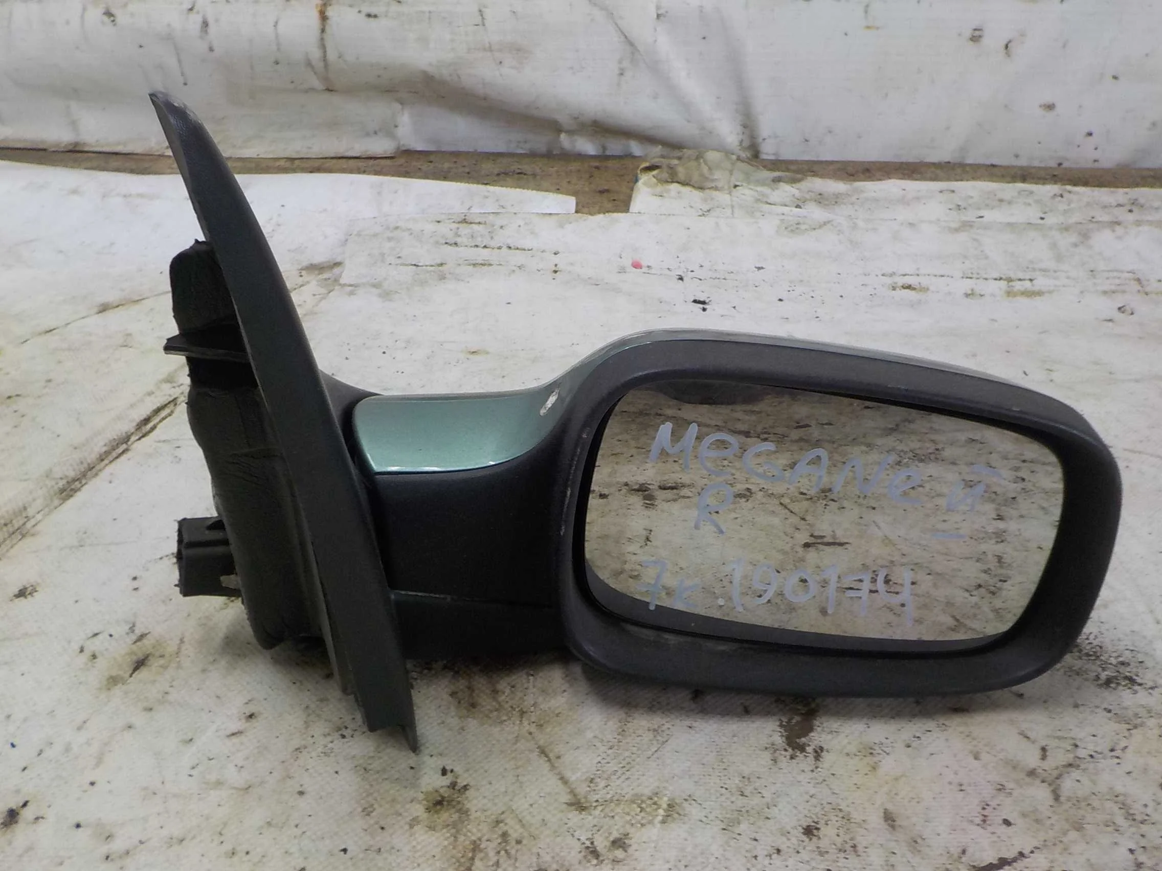 Зеркало Renault Megane II рестайлинг (2006—2009)  Право