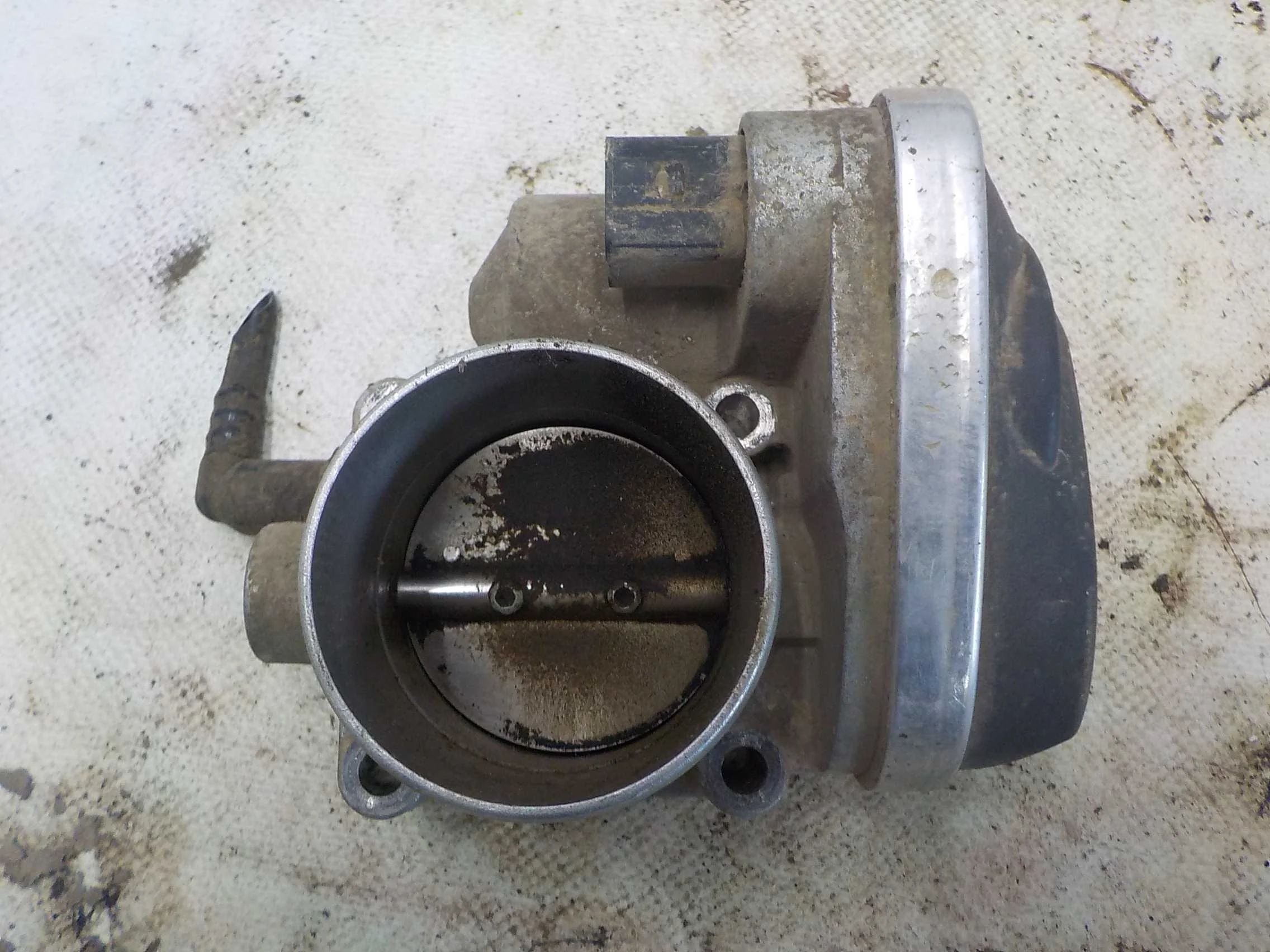 Дроссельная заслонка Renault Megane II (2002—2006)