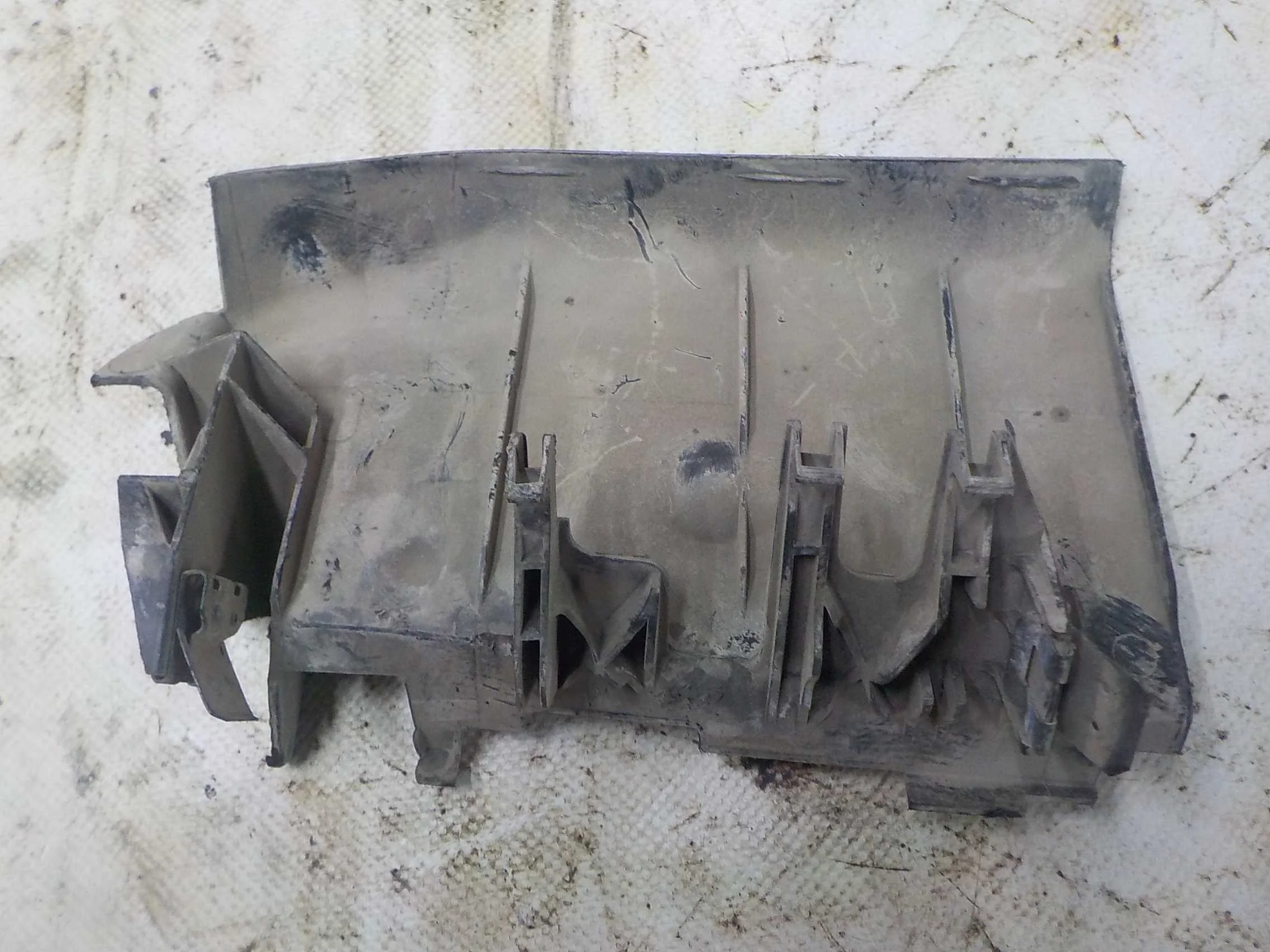 Дефлектор радиатора Ford Mondeo IV (2006—2010)